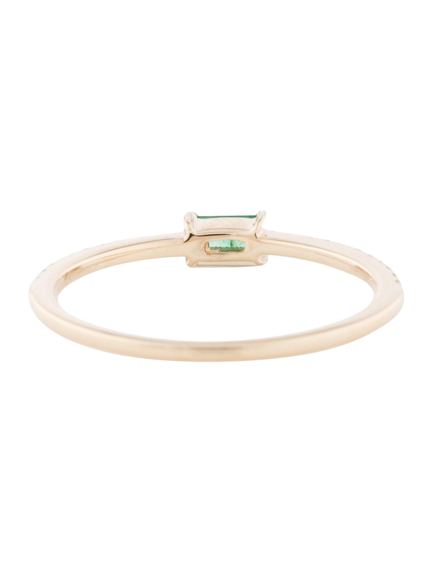 Contemporary 14 Karat Yellow Gold Green Emerald Stackable Ring Birthstone