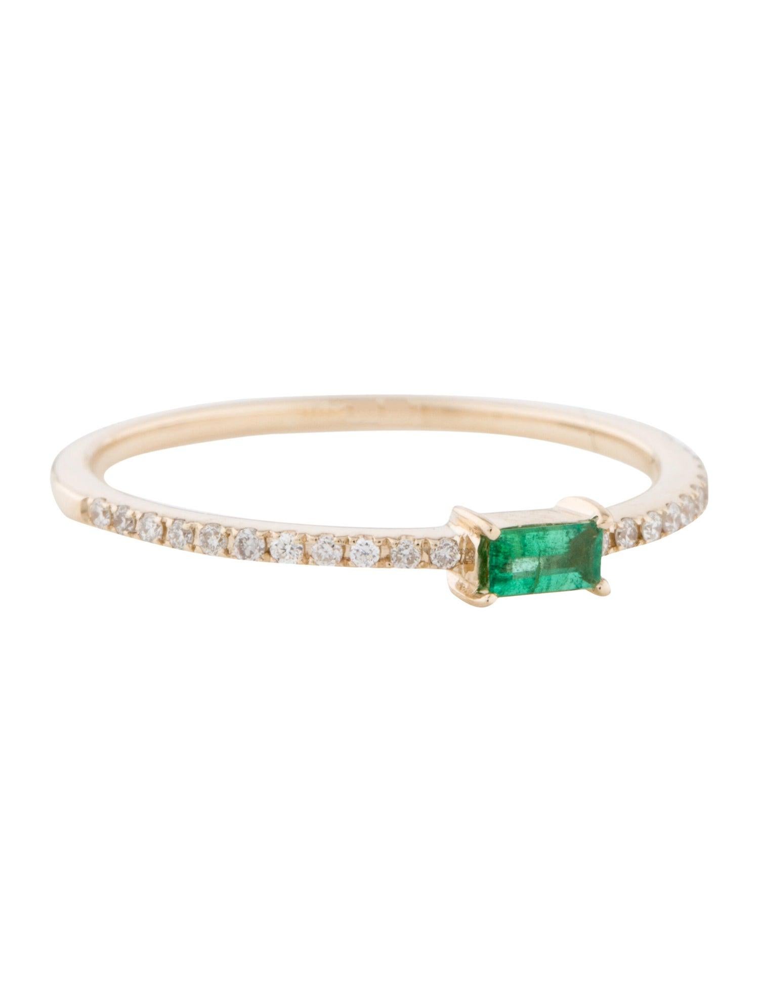 Women's 14 Karat Yellow Gold Green Emerald Stackable Ring Birthstone For Sale