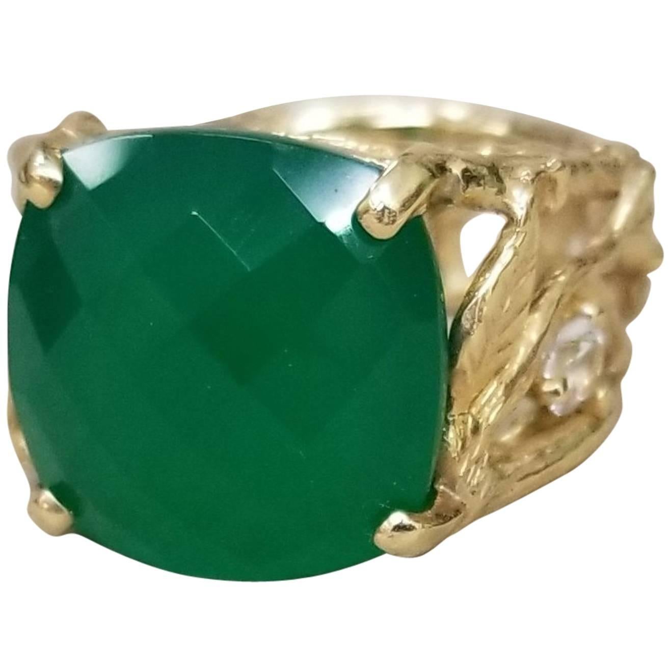 Bague écorce en or jaune 14 carats, onyx vert et saphir blanc