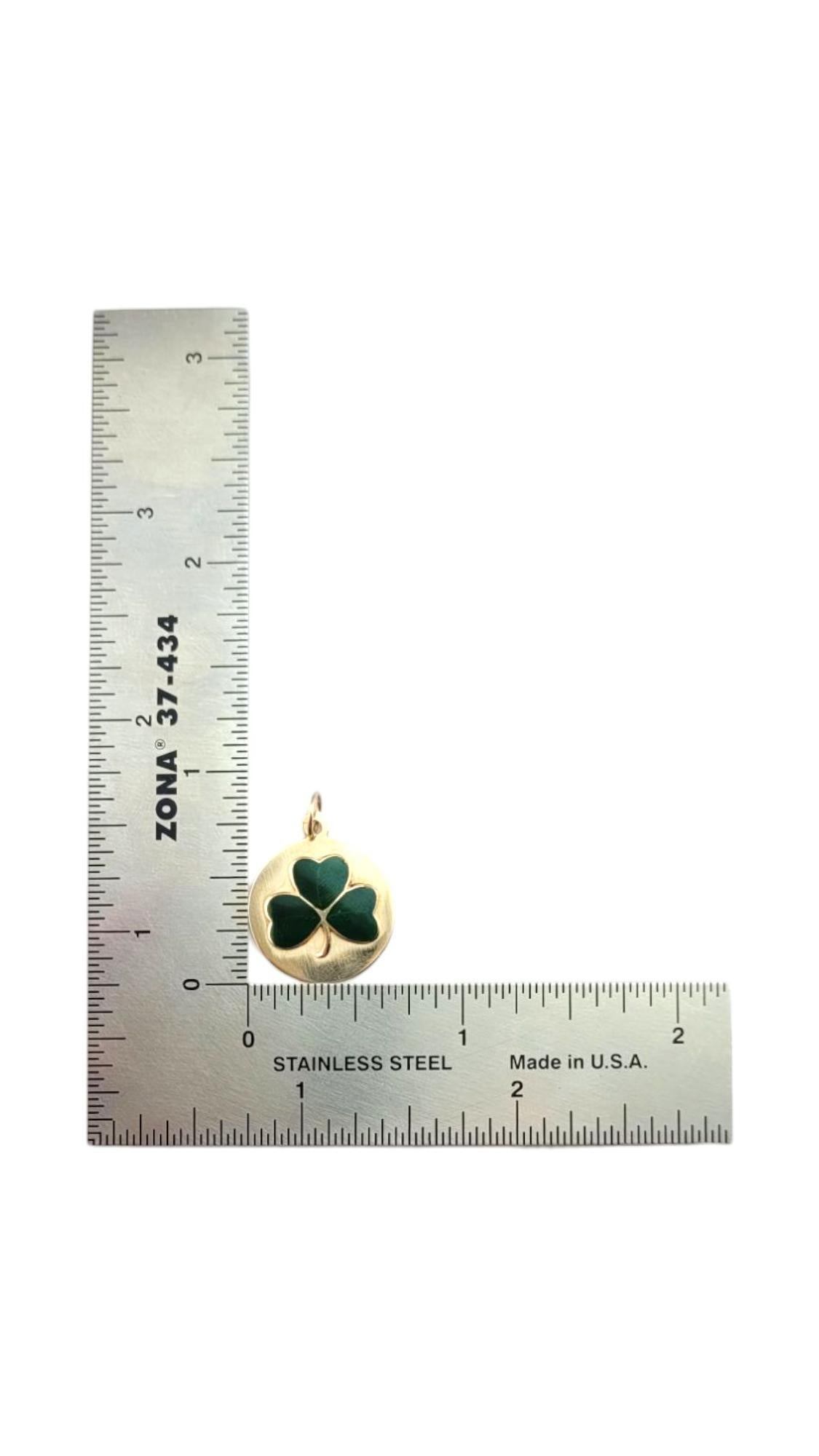 Pendentif Shamrock en or jaune 14 carats #21138 en vente 3