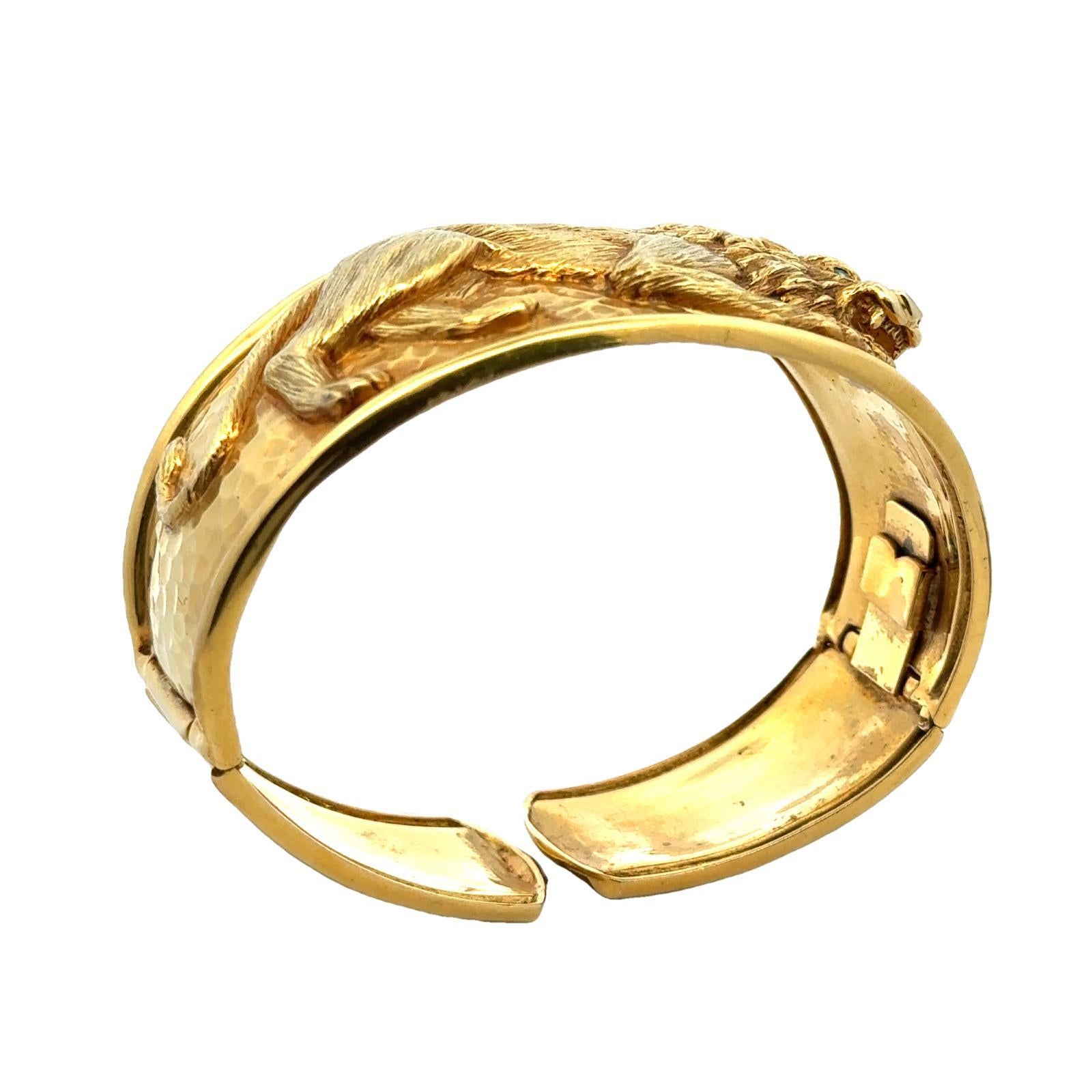 Women's 14 Karat Yellow Gold Hammered Finish Lion Bangle Bracelet Emerald Eyes