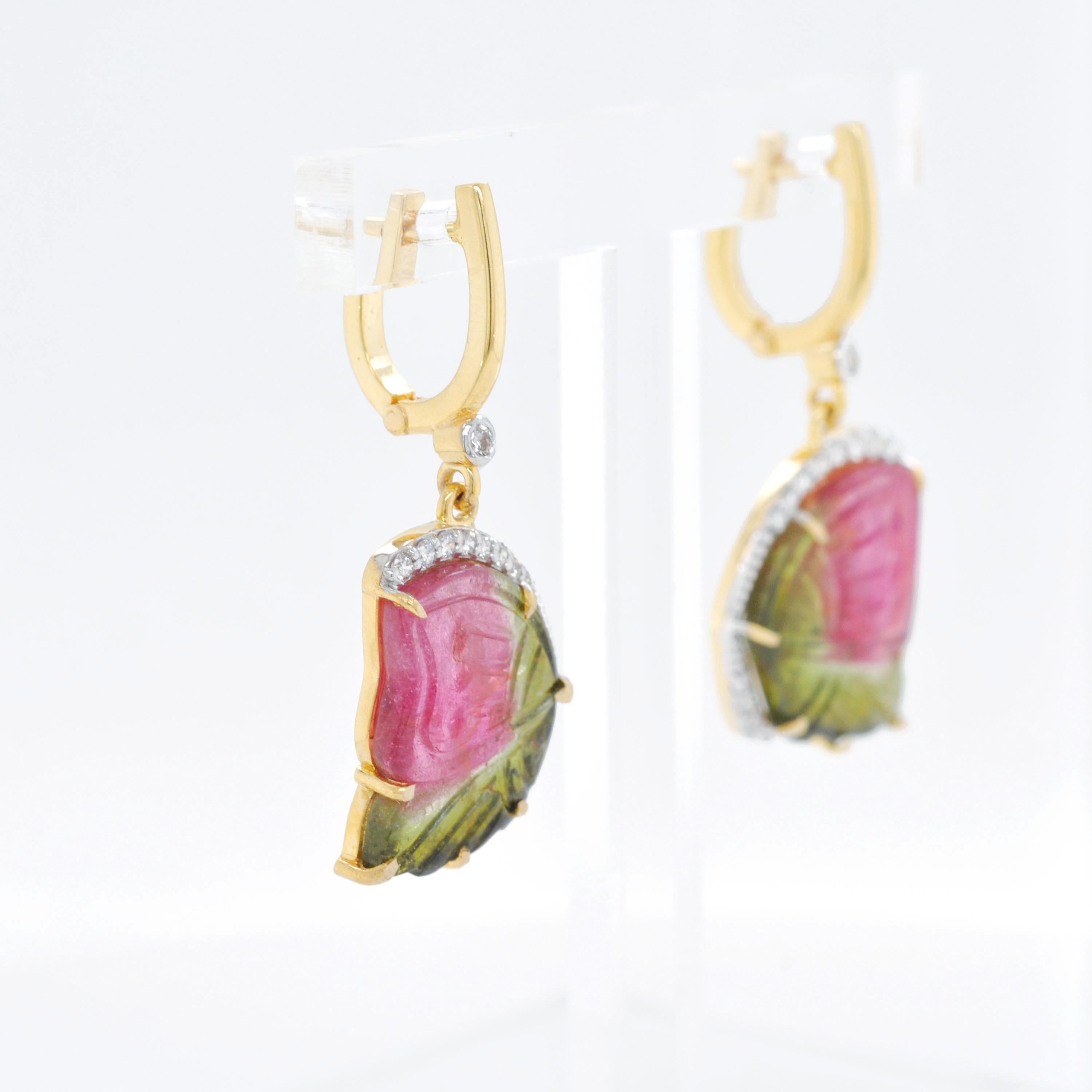 14 Karat Yellow Gold Hand-Carved Watermelon Tourmaline Butterfly Dangle Earrings For Sale 1