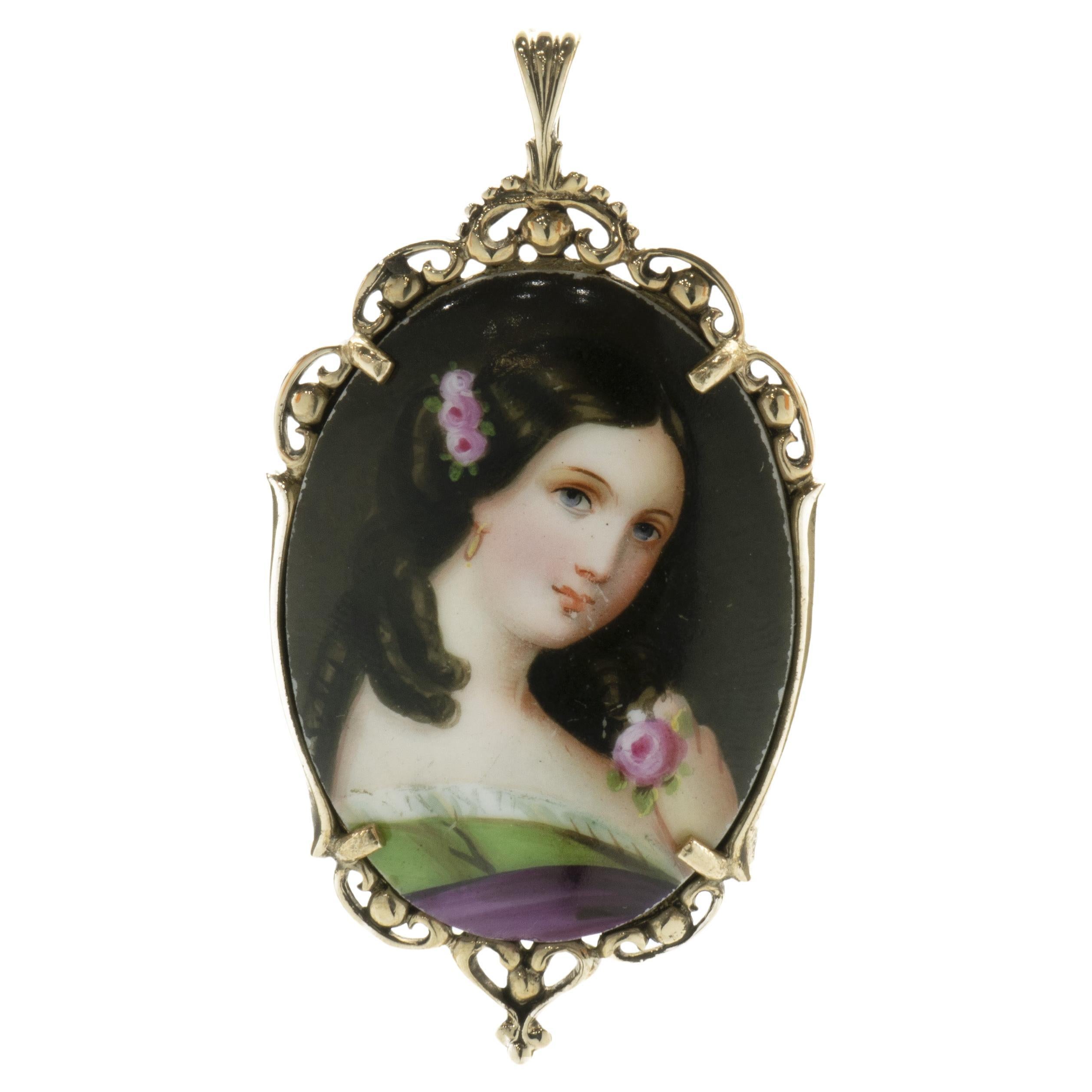 Pendentif en or jaune 14 carats peint à la main en vente