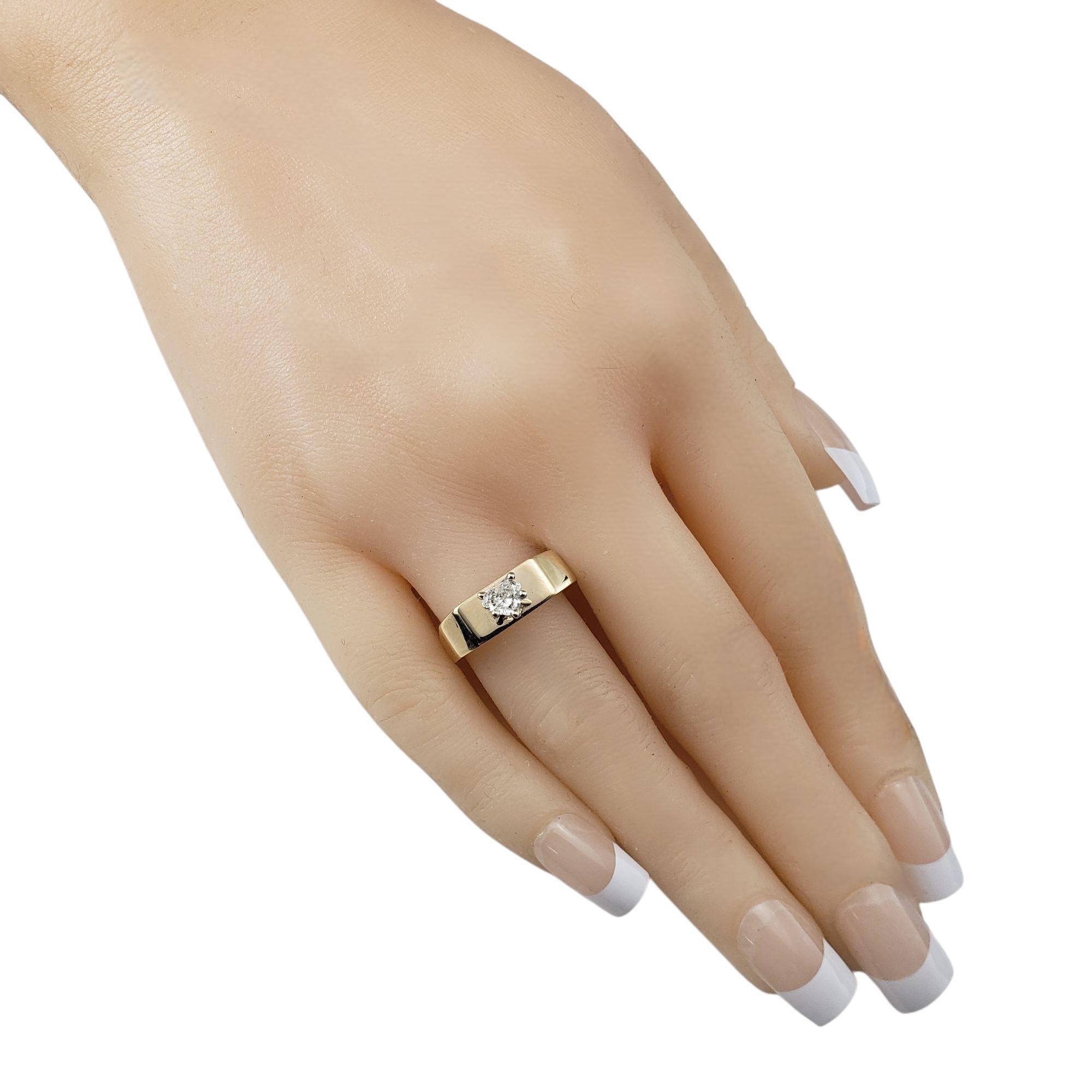 Bague de fiançailles en or jaune 14 carats avec diamant en forme de cœur taille 8 n° 21439 Pour femmes en vente