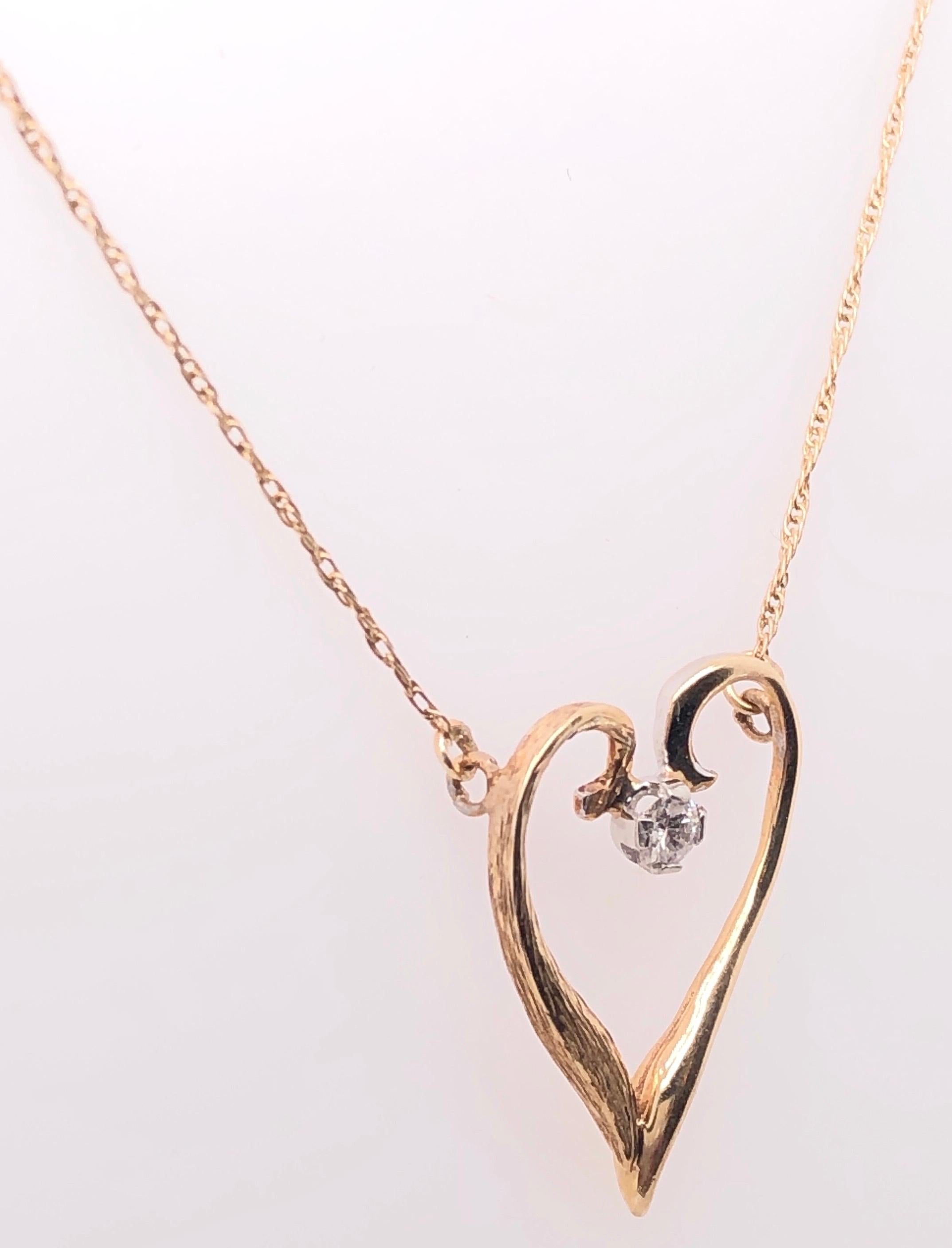 Collier pendentif cœur soudé en or jaune 14 carats avec diamants au centre Bon état - En vente à Stamford, CT