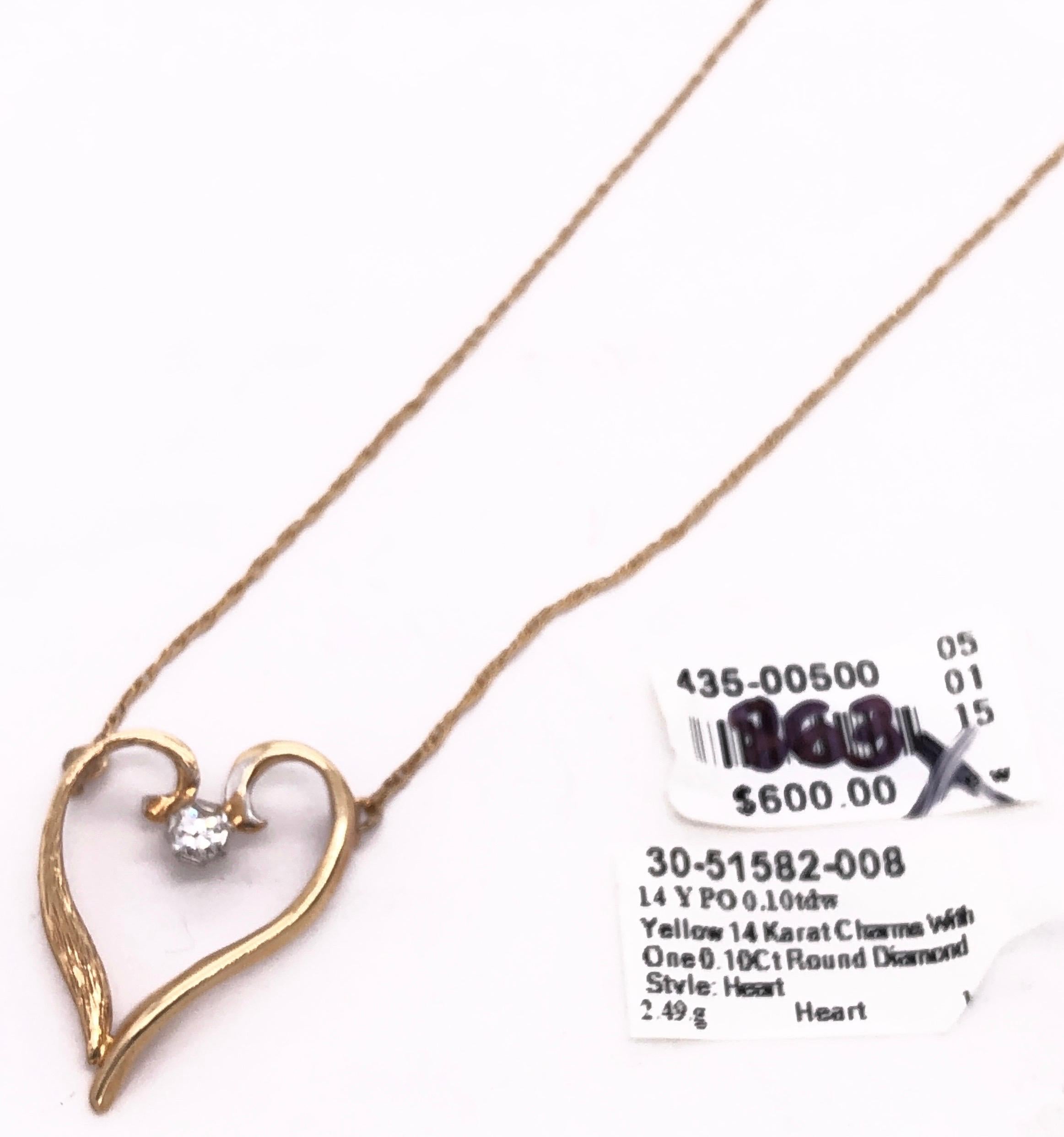 Round Cut 14 Karat Yellow Gold Heart Soldered Pendant with Center Diamond Necklace For Sale