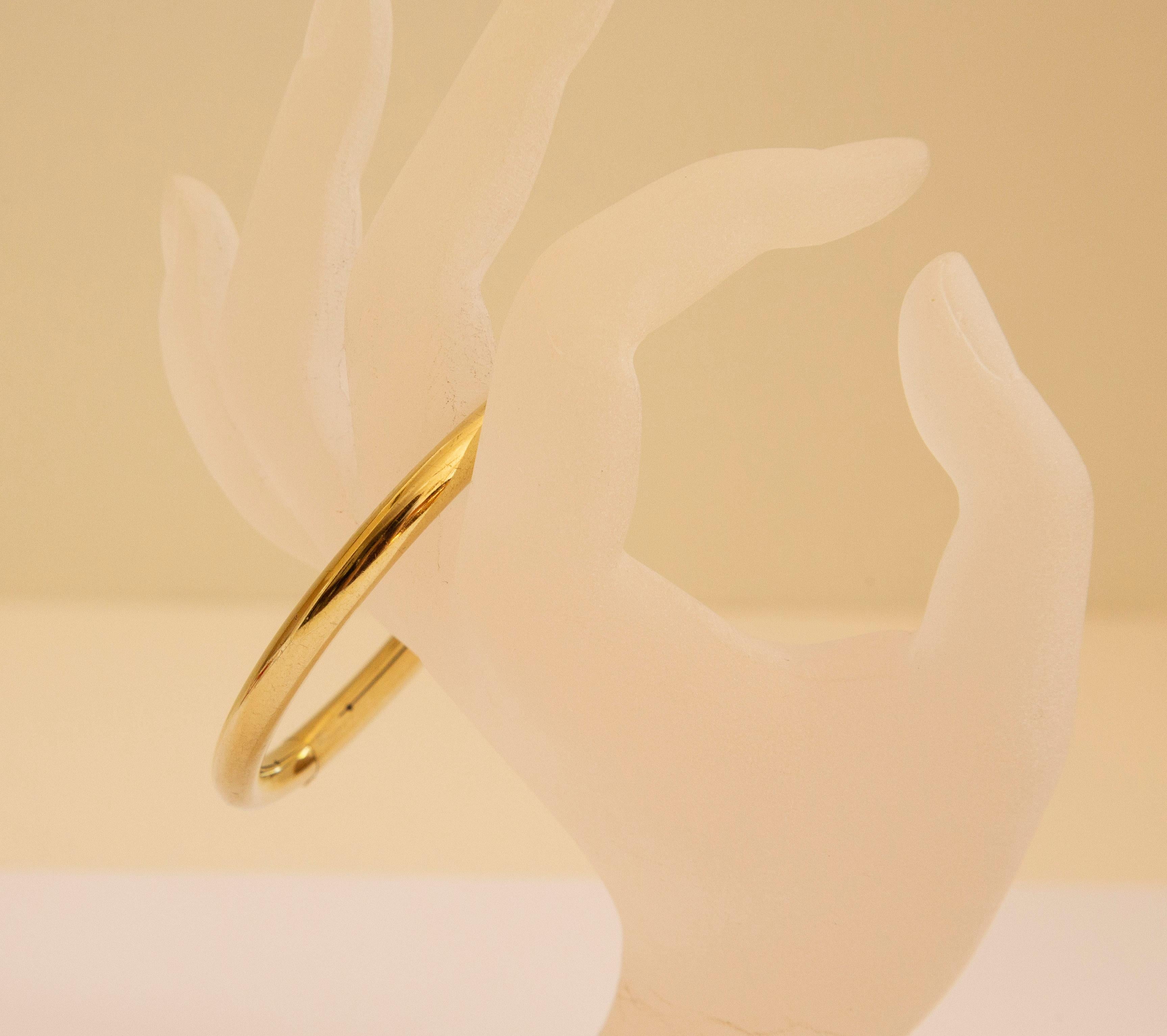 14 Karat Gelbgold Rigid-Armreif mit Scharnier im Angebot 5
