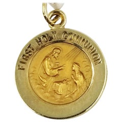 14 Karat Yellow Gold Holy Communion Medal