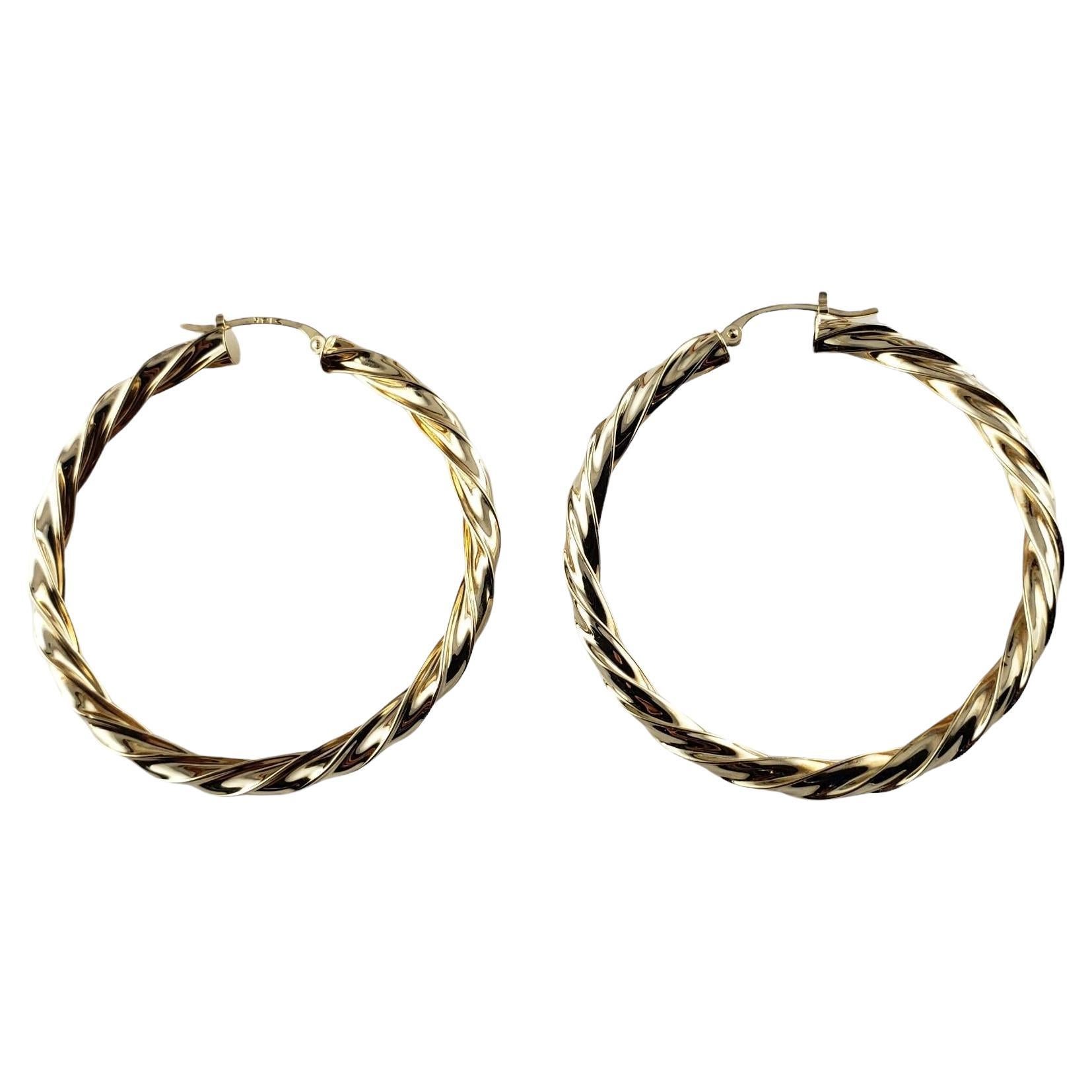 14 Karat Yellow Gold Hoop Earrings #15402