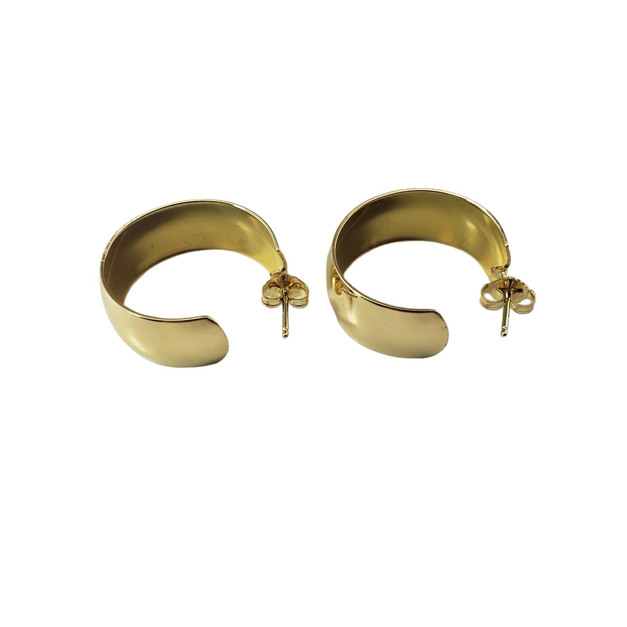 14 Karat Yellow Gold Hoop Earrings #16036 For Sale 1