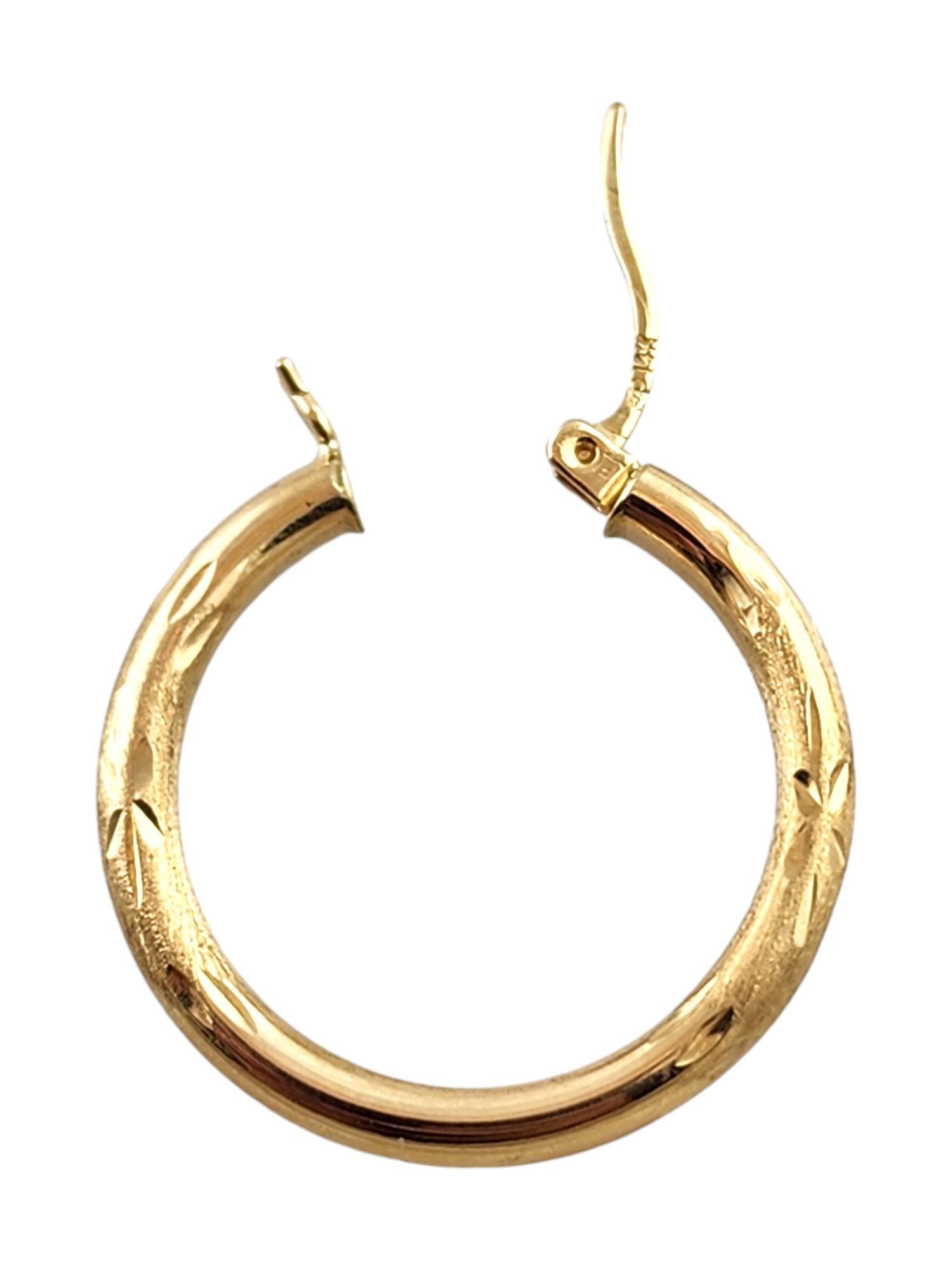 Créoles en or jaune 14 carats n°19142 en vente 2