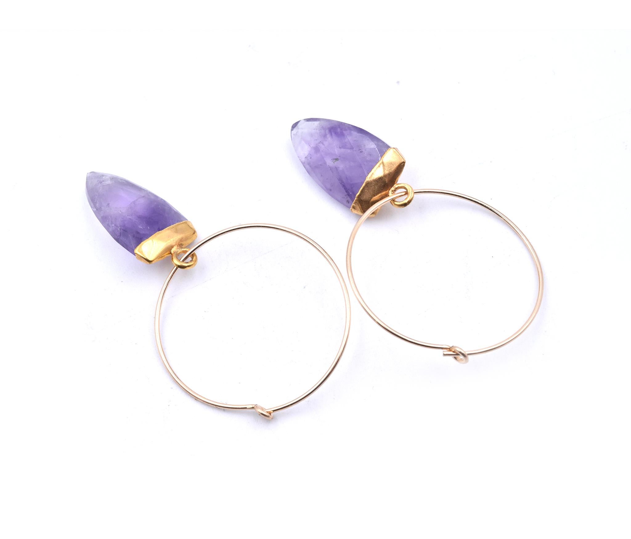 14 Karat Yellow Gold Hoops with Gold-Plated Amethyst Drops In Excellent Condition For Sale In Scottsdale, AZ