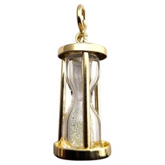 14 Karat Yellow Gold Hourglass Charm #23916