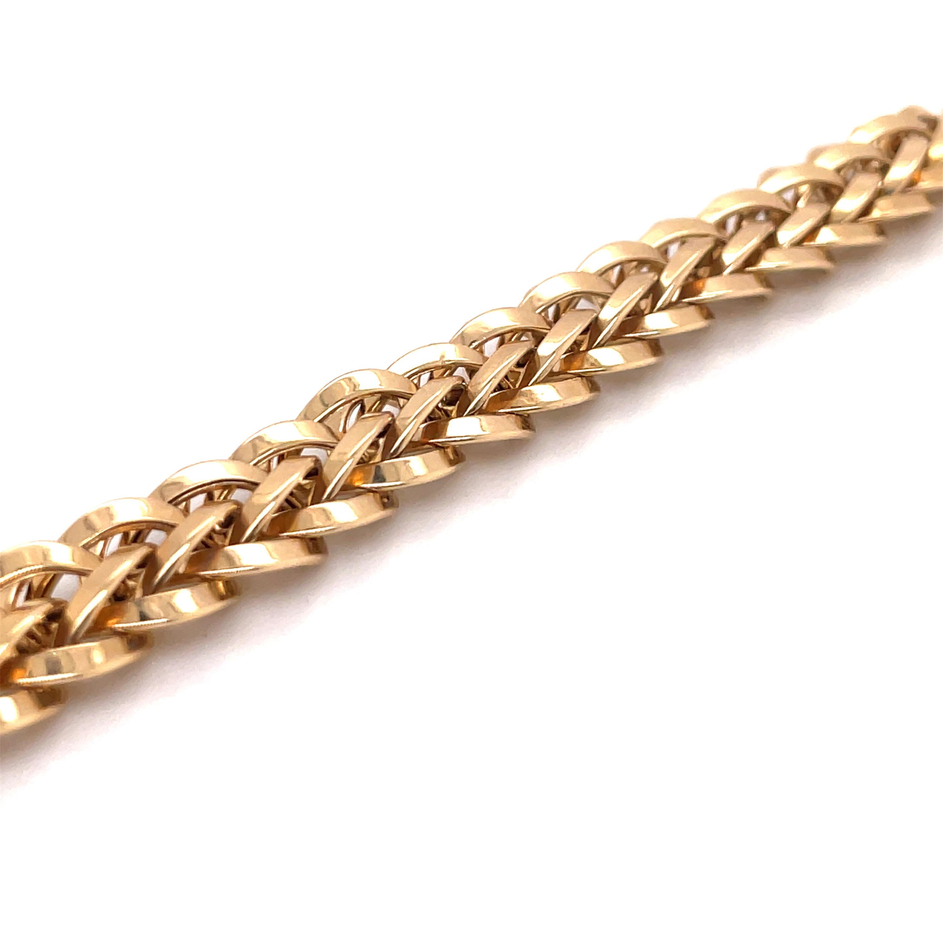 Contemporary 14 Karat Yellow Gold Interlocking Link Bracelet 12.8 Grams Made in Turkey