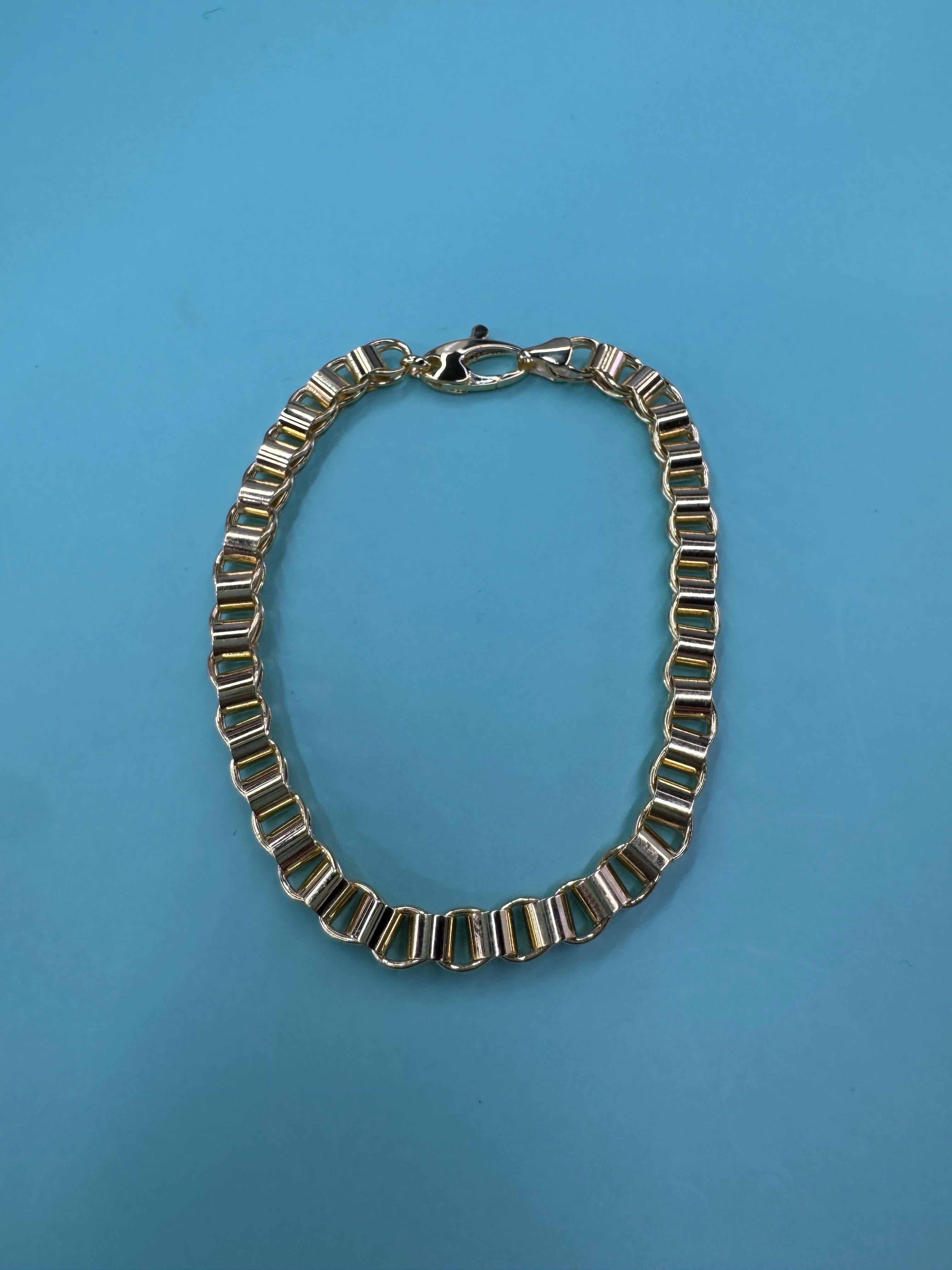 Bracelet à maillons emboîtés imbriqués en or jaune 14 carats 6,6 grammes assorti en vente 7
