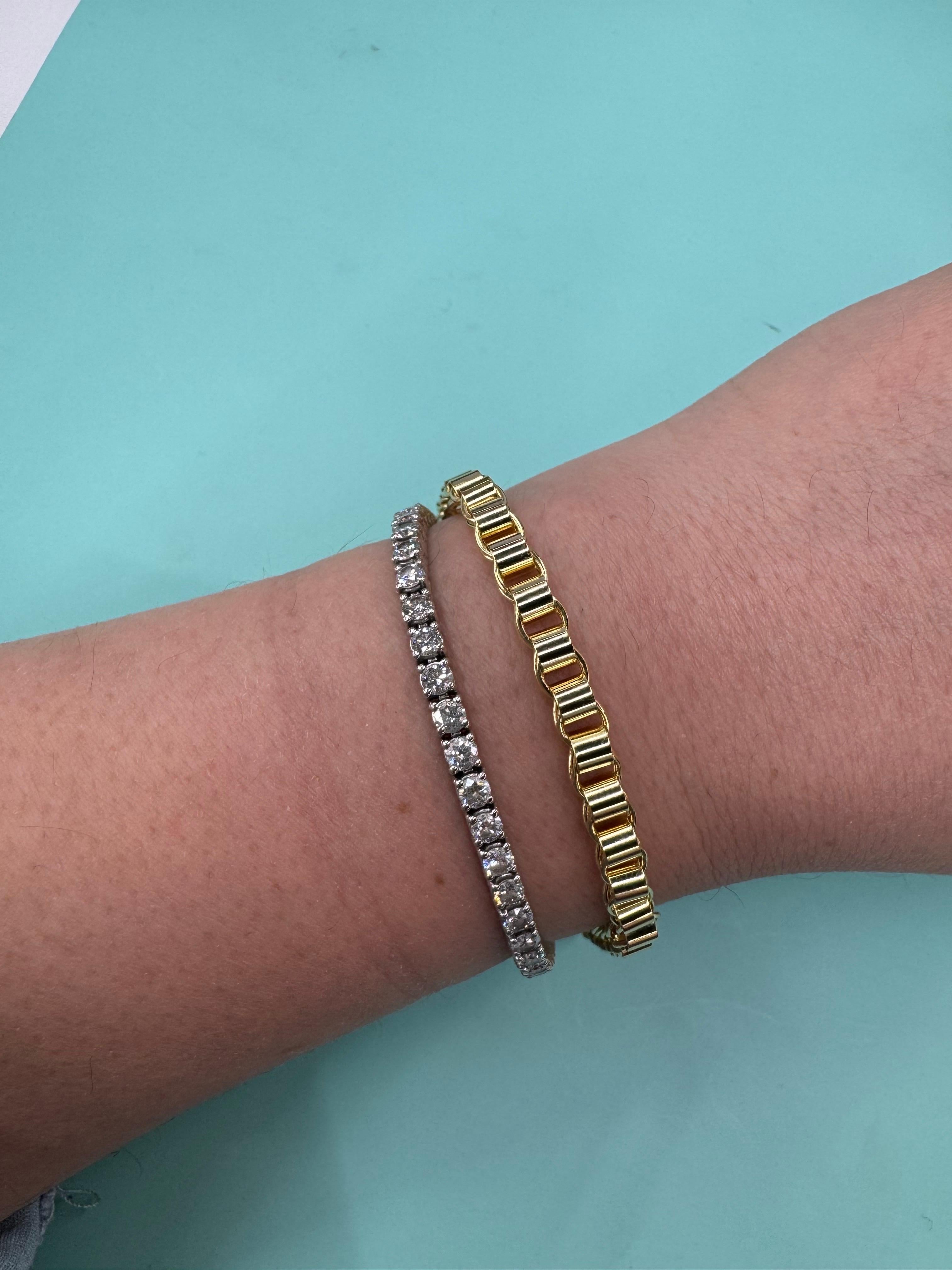 Bracelet à maillons emboîtés imbriqués en or jaune 14 carats 6,6 grammes assorti en vente 1