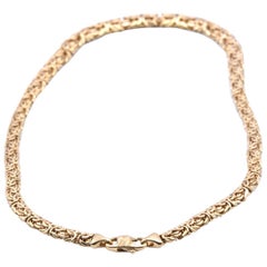 14 Karat Yellow Gold Interlocking Weave Necklace