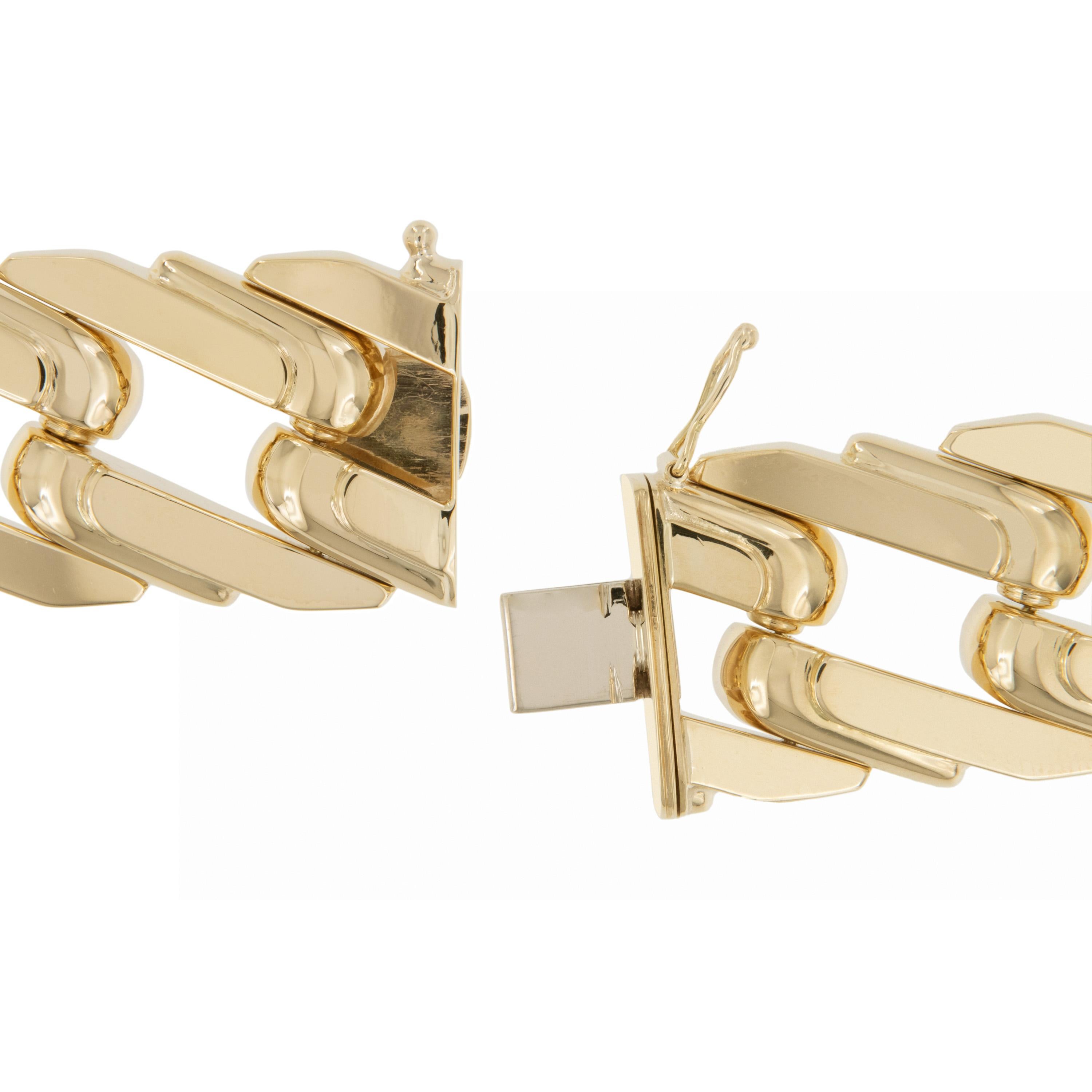 Contemporary 14 Karat Yellow Gold Italian Fancy Mirror Cuban Link Bracelet For Sale