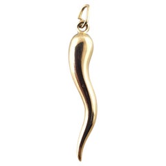 14 Karat Yellow Gold Italian Horn Charm #19294