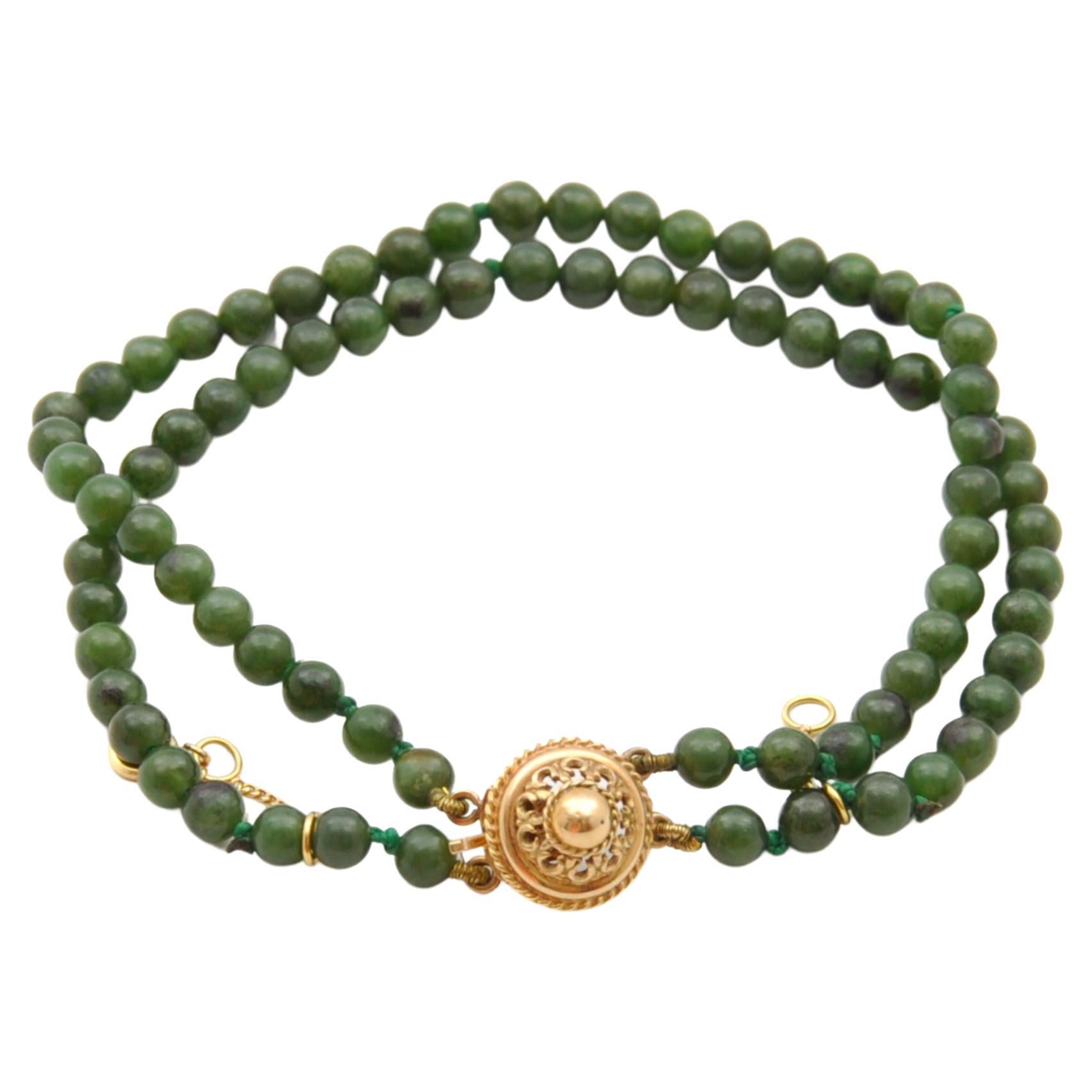 14 Karat Yellow Gold Jade Beaded Bracelet For Sale