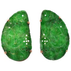 14 Karat Yellow Gold Jade Floral Design Earrings