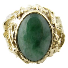 Vintage 14 Karat Yellow Gold Genuine Jade Ring