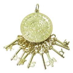 14 Karat Yellow Gold Key Biscayne Mayan Calendar Pendant