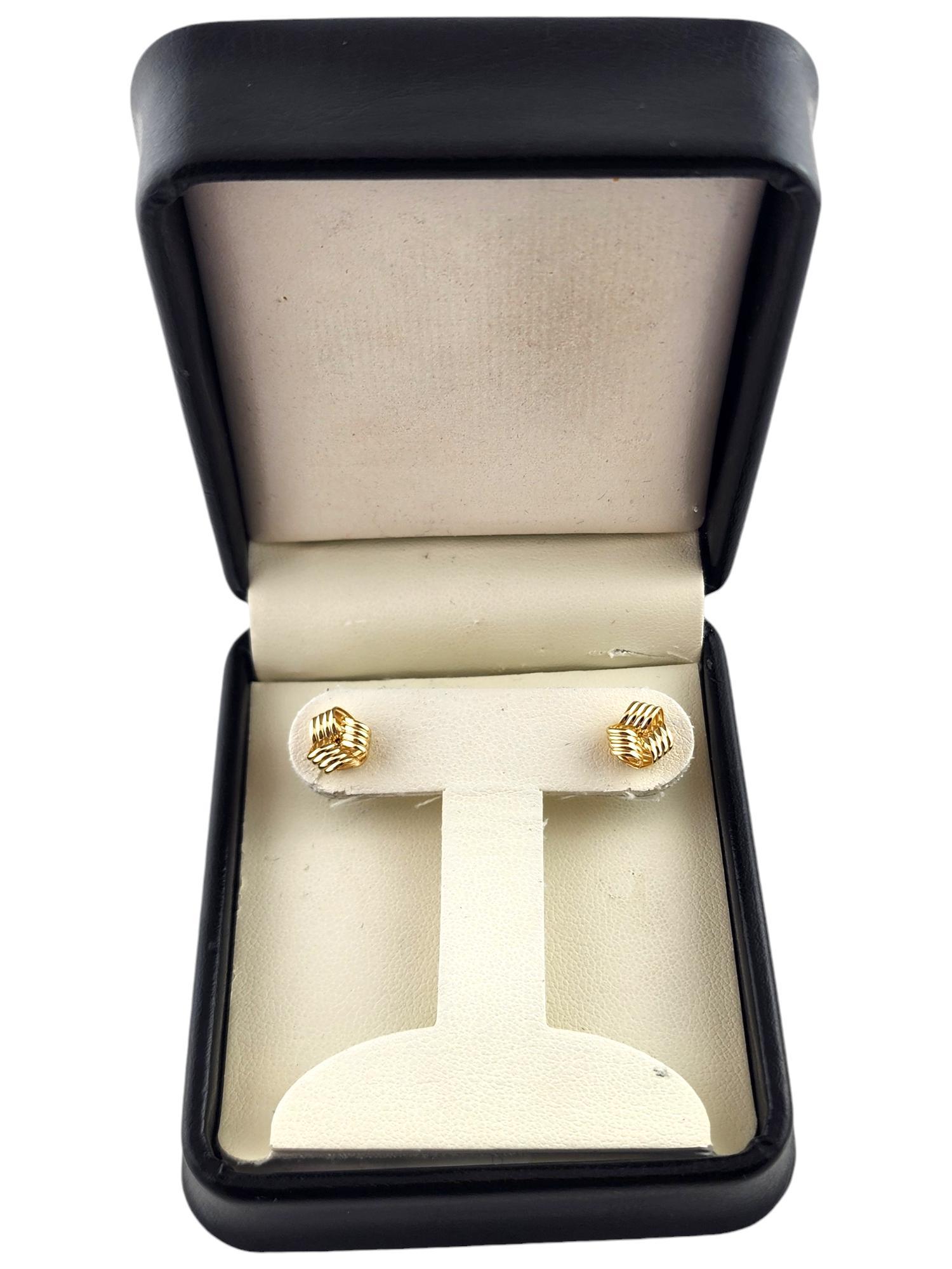 14 Karat Gelbgold Knoten-Ohrstecker #19190 im Angebot 2
