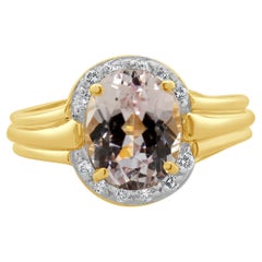 14 Karat Yellow Gold Kunzite and Diamond Ring