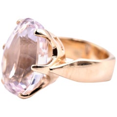 14 Karat Yellow Gold Kunzite Ring