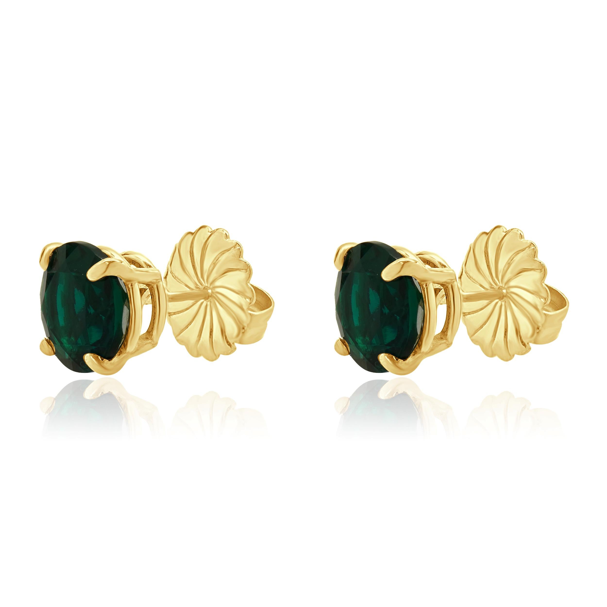 Designer: custom
Material: 14K yellow gold
Lab Grown Emerald: 2 round brilliant cut = 4.00cttw
Weight: 3.28 grams
