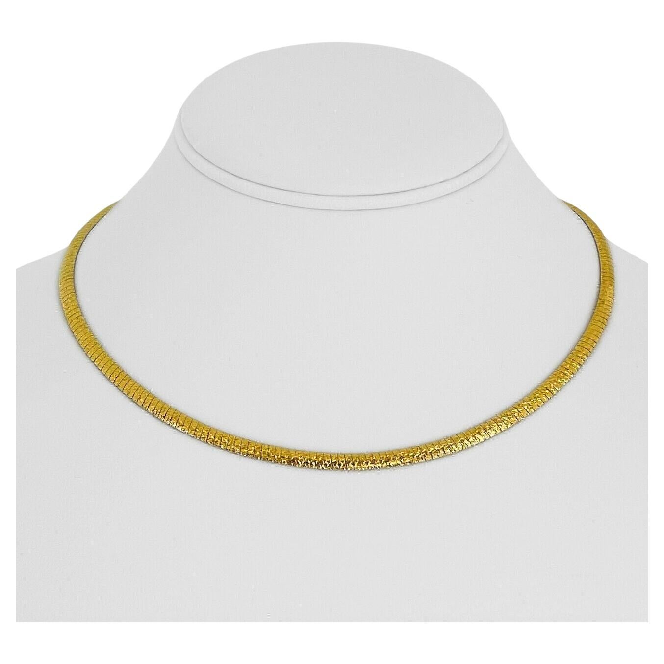 14 Karat Yellow Gold Ladies Diamond Cut 