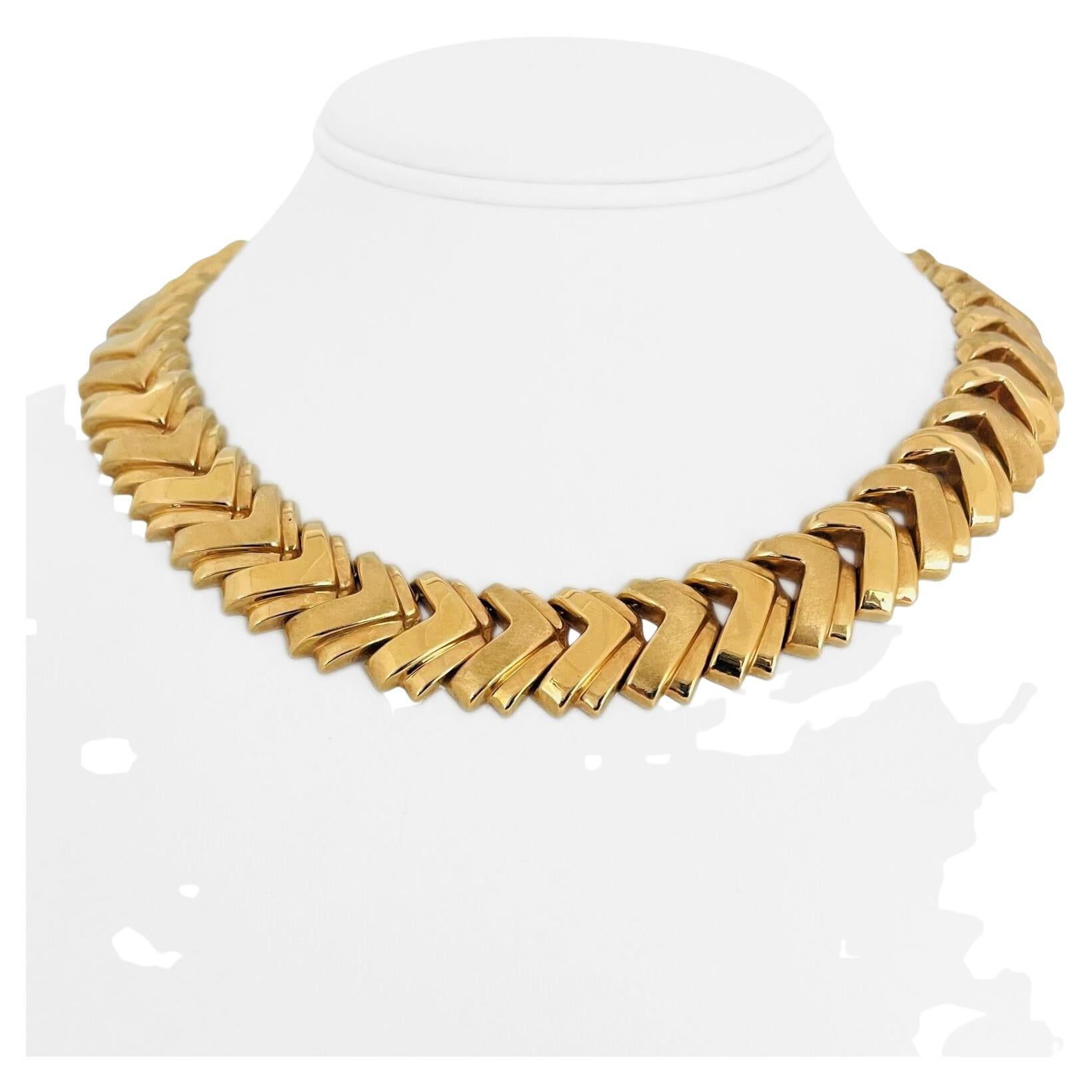 Heavy Gold Necklaces - 110 For Sale on 