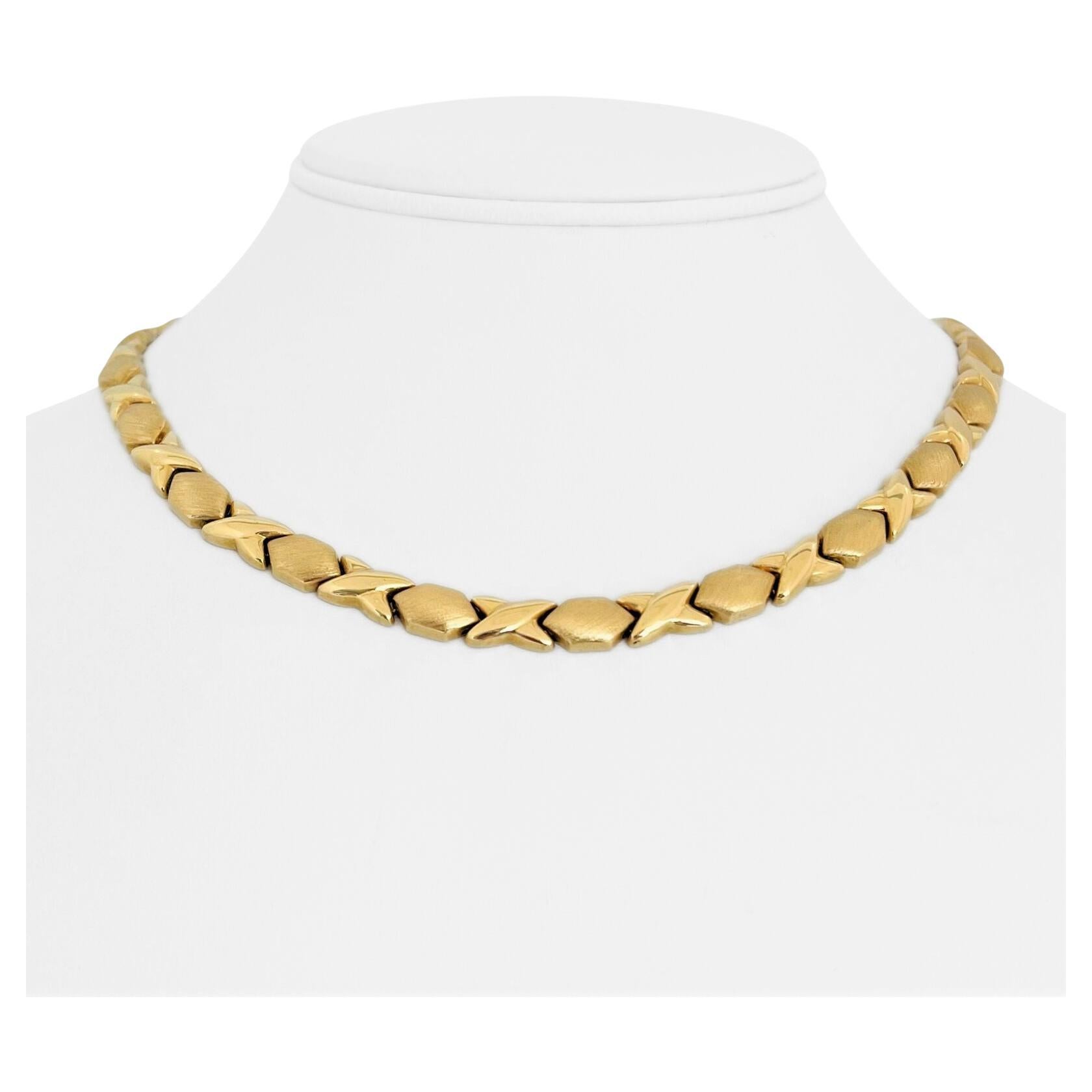 14 Karat Yellow Gold Ladies Hugs and Kisses XO Link Necklace, Italy