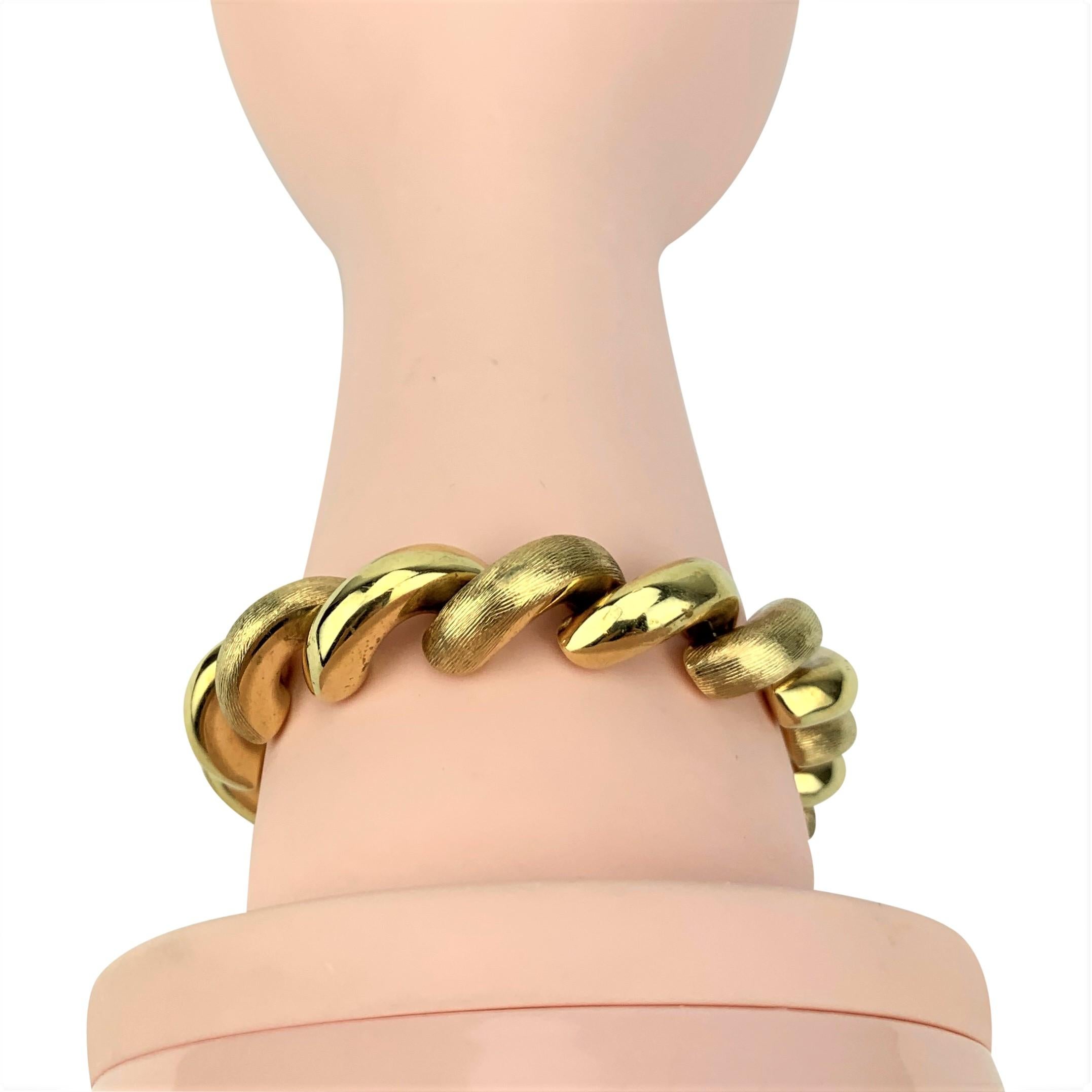 Women's 14 Karat Yellow Gold Ladies Macaroni San Marco Link Bracelet