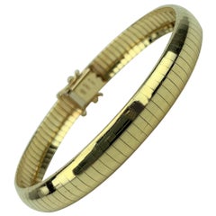 14 Karat Yellow Gold Ladies Omega Link Chain Bracelet