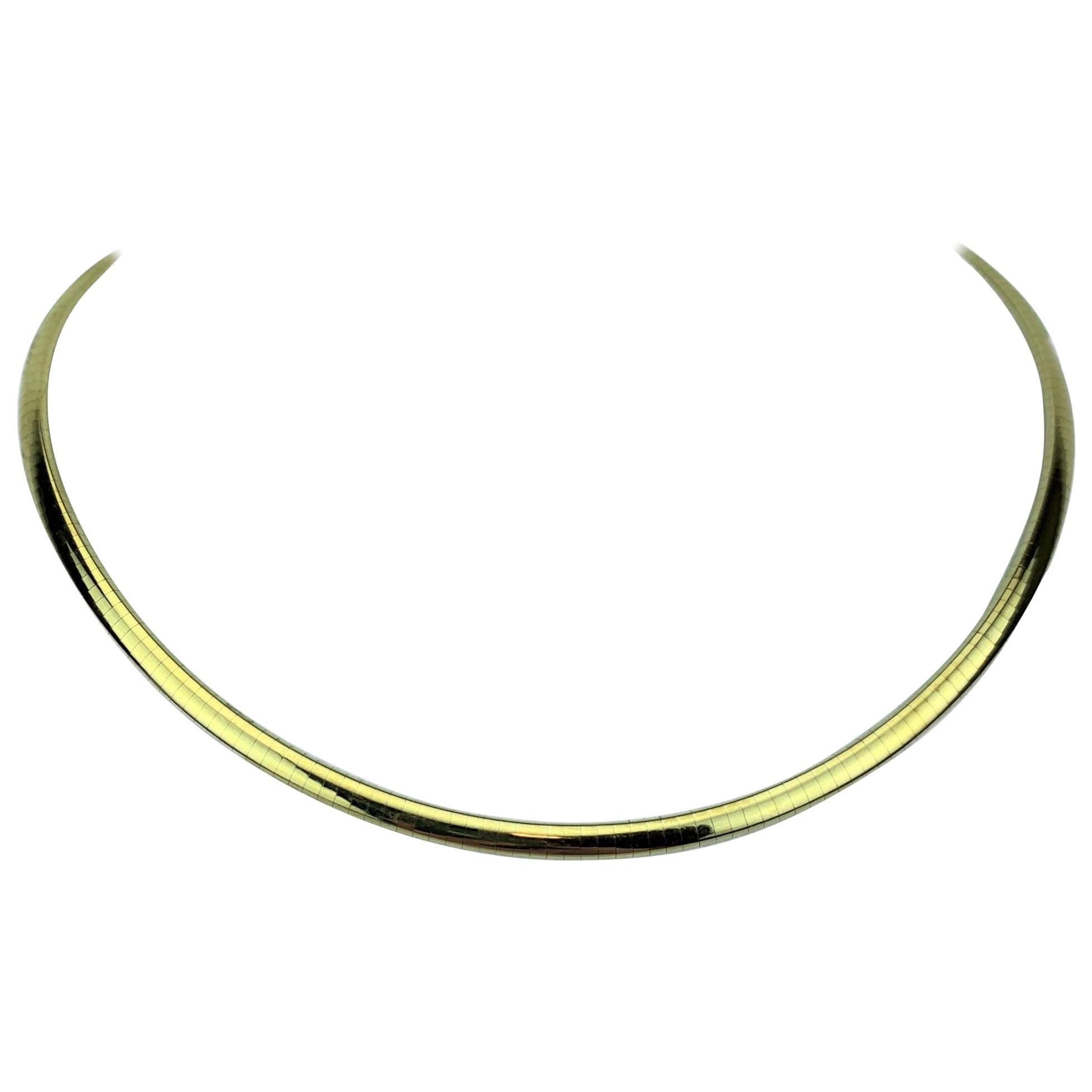 14 Karat Yellow Gold Ladies Omega Link Collar Necklace