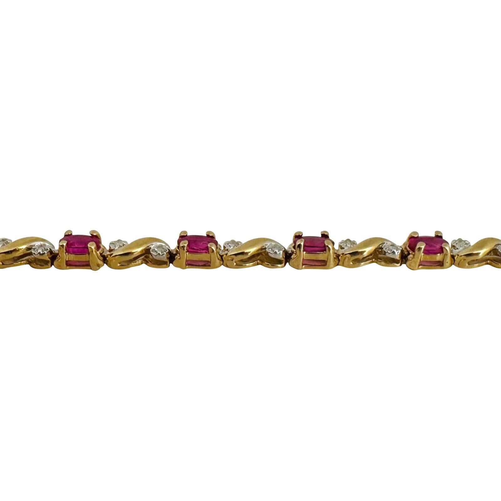 14 Karat Yellow Gold Ladies Ruby and Diamond Link Bracelet In Good Condition In Guilford, CT