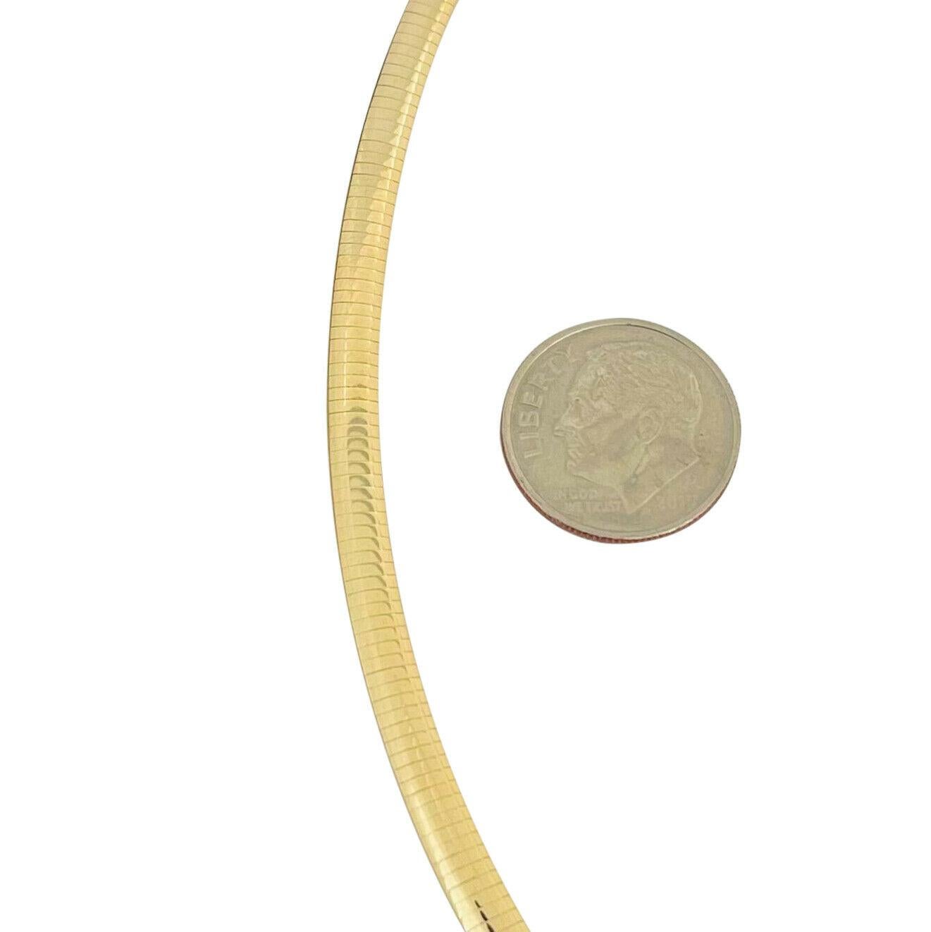 Collier à maillons Omega en or jaune 14 carats massif pour femmes, Italie 1