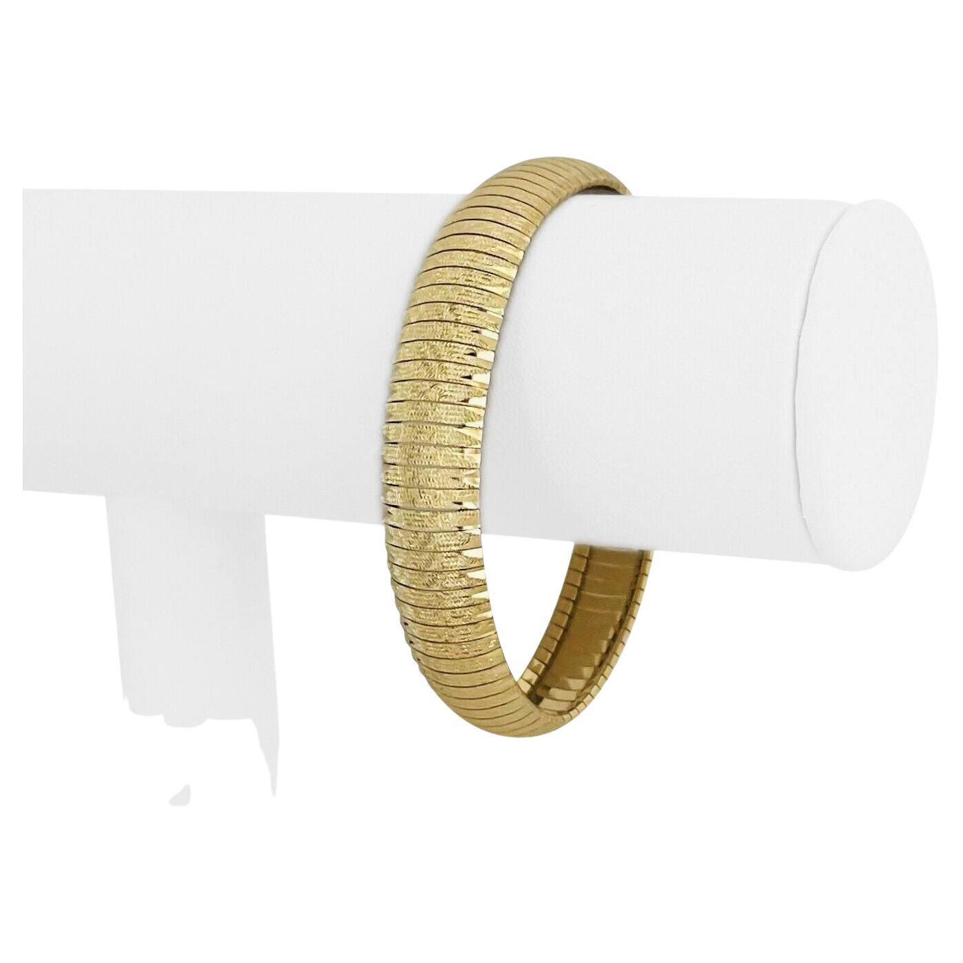 Classic Italian Textured Gold Link Bracelet at 1stDibs