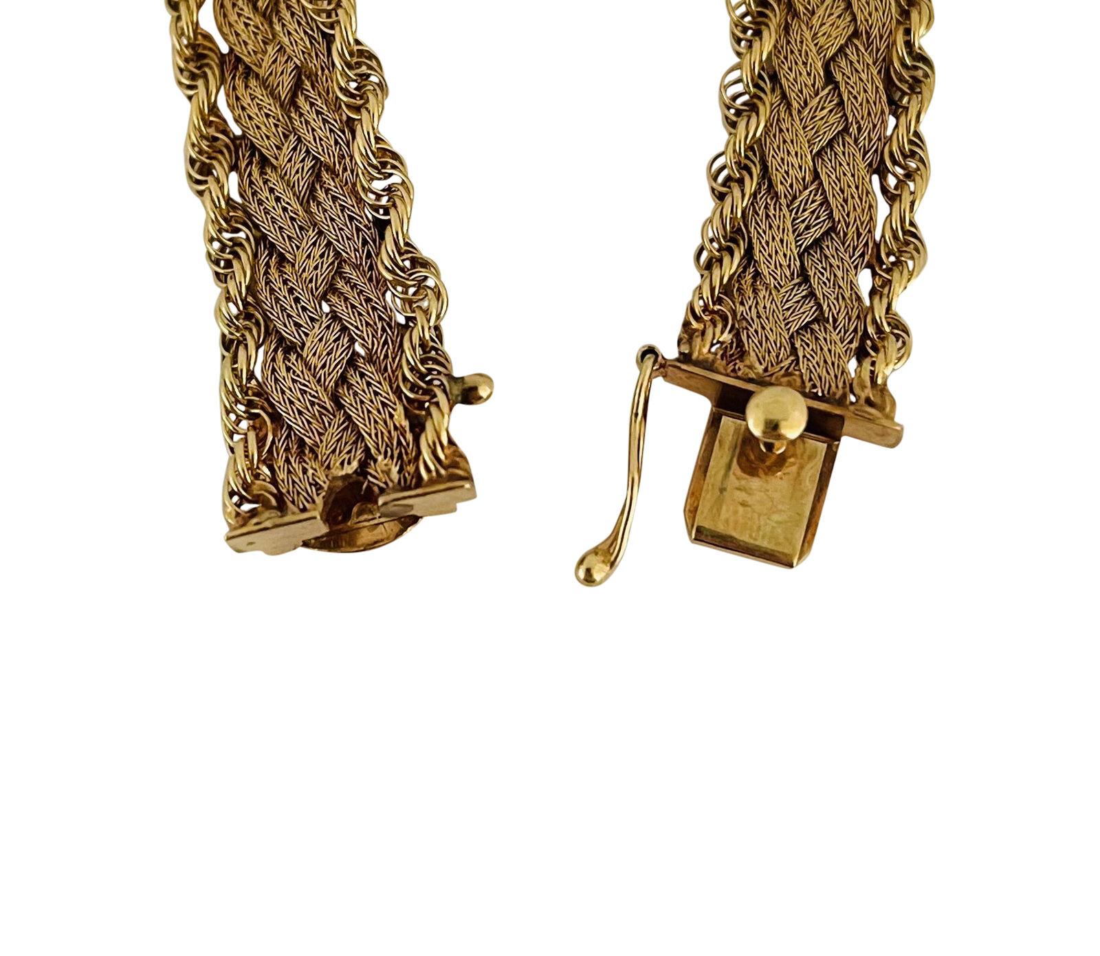 14 Karat Yellow Gold Ladies Vintage Braided Mesh Fancy Link Bracelet In Good Condition In Guilford, CT