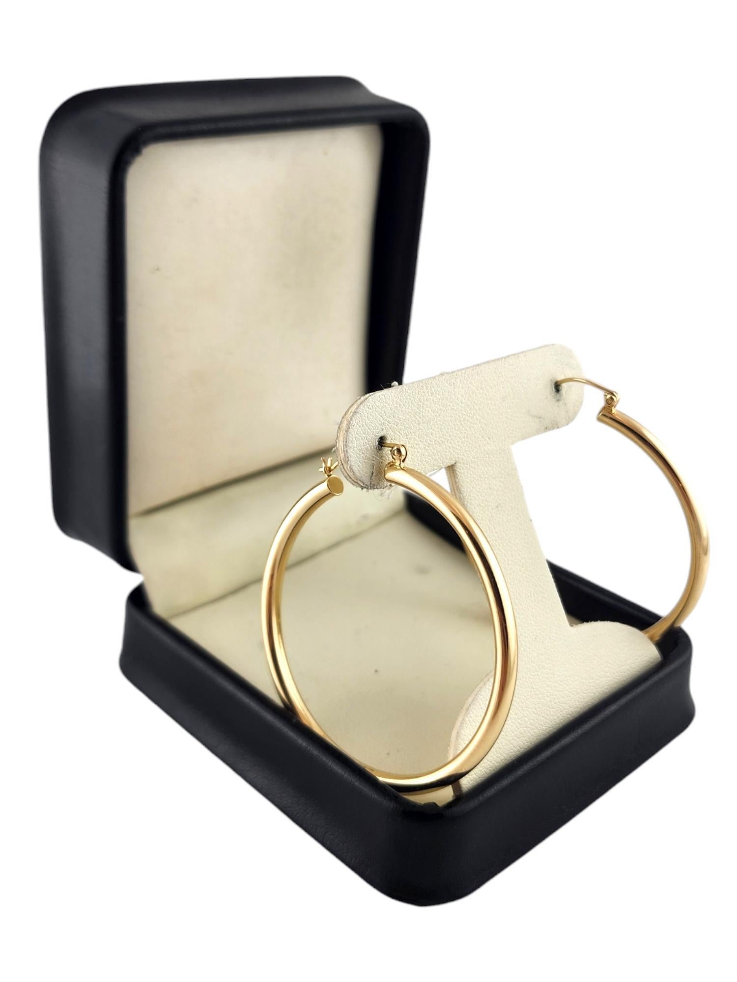 14 Karat Yellow Gold Large Circle Hoop Earrings #22917 For Sale 3