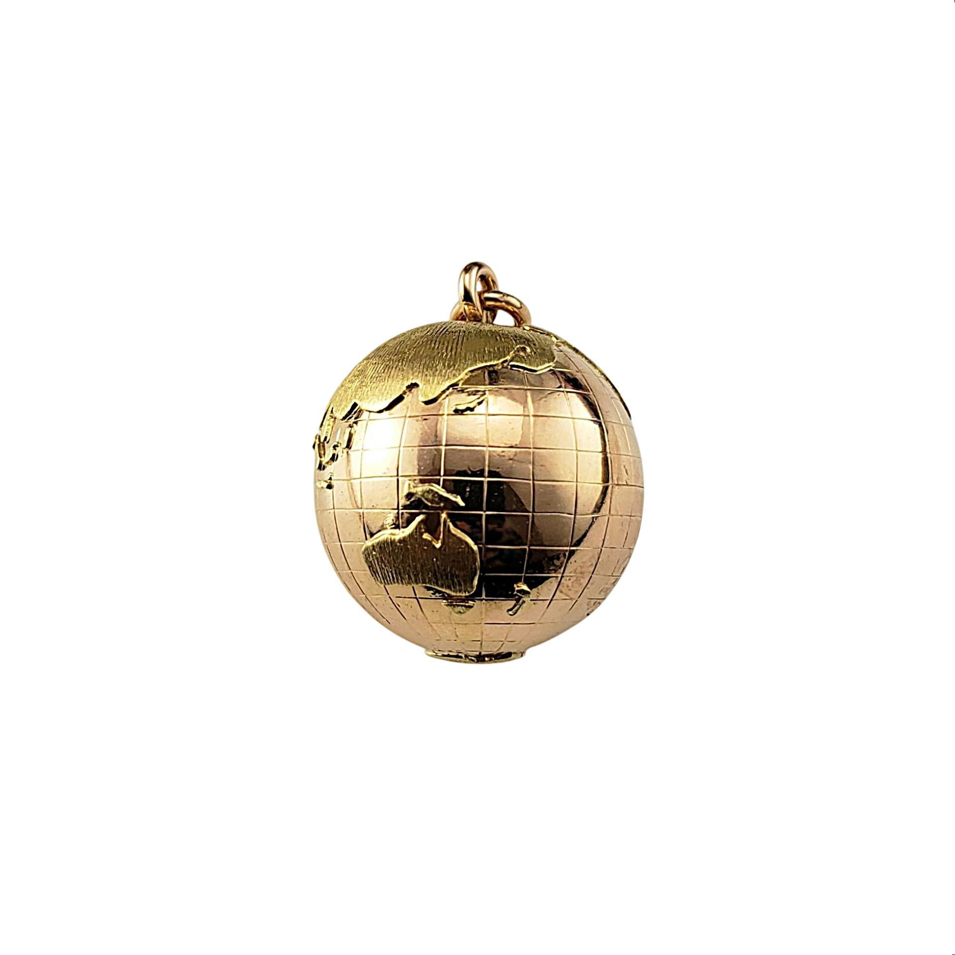 Breloque grand globe en or jaune 14 carats #21473