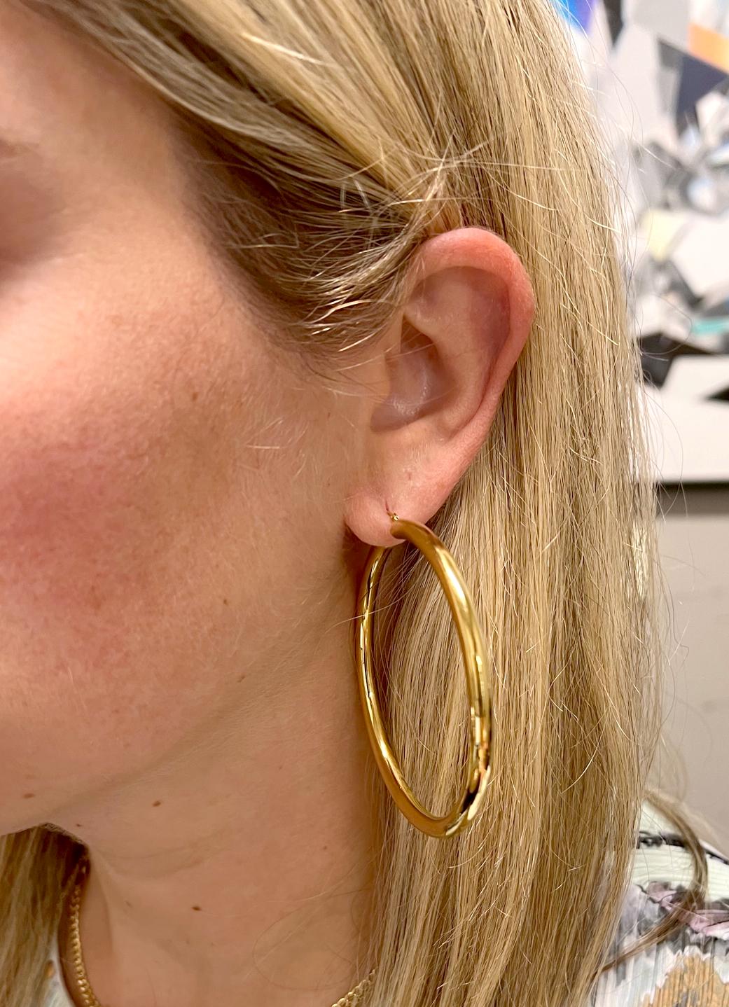 Women's 14 Karat Yellow Gold Large Hoop Earrings