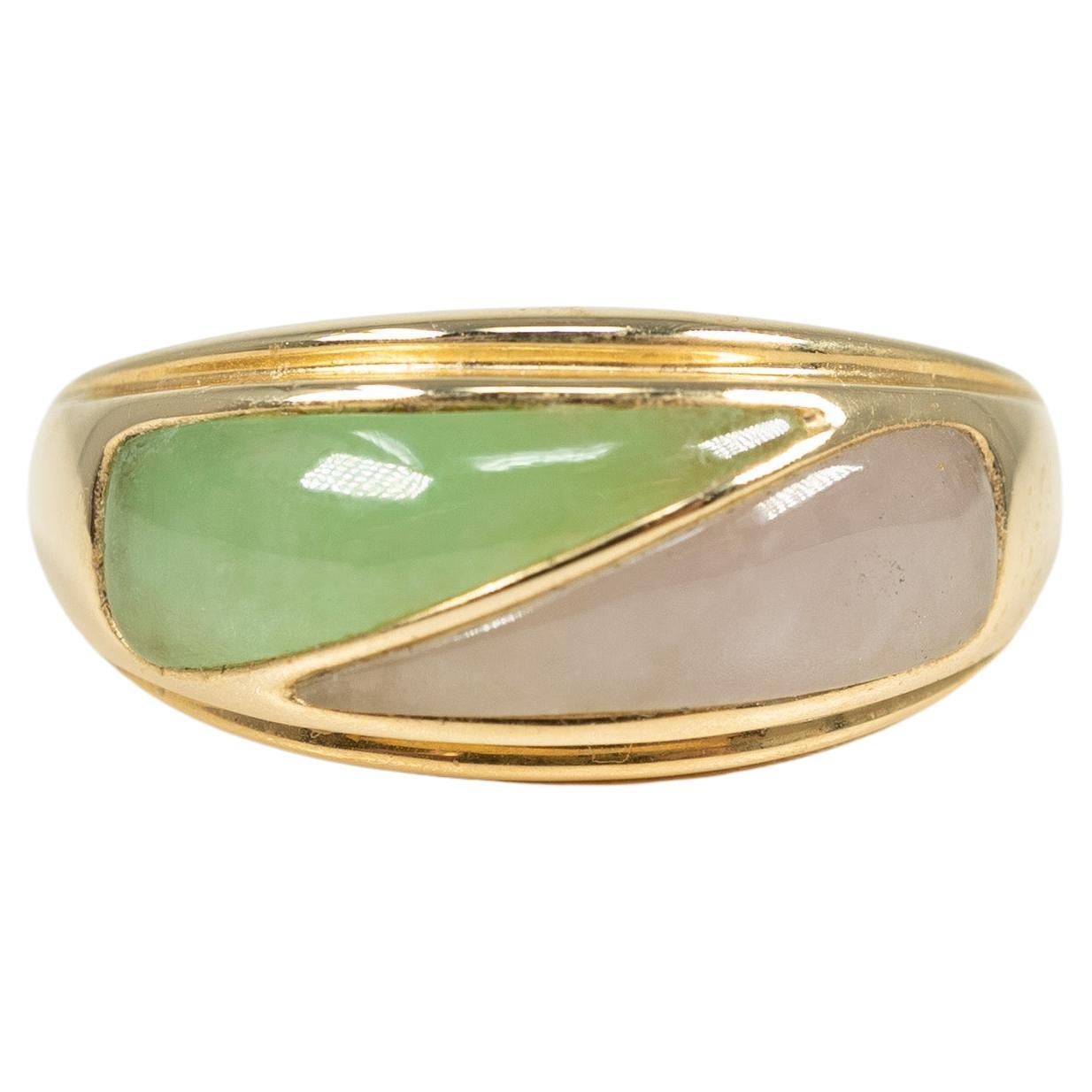 Lavendel- und grüner Jade-Ring aus 14 Karat Gelbgold