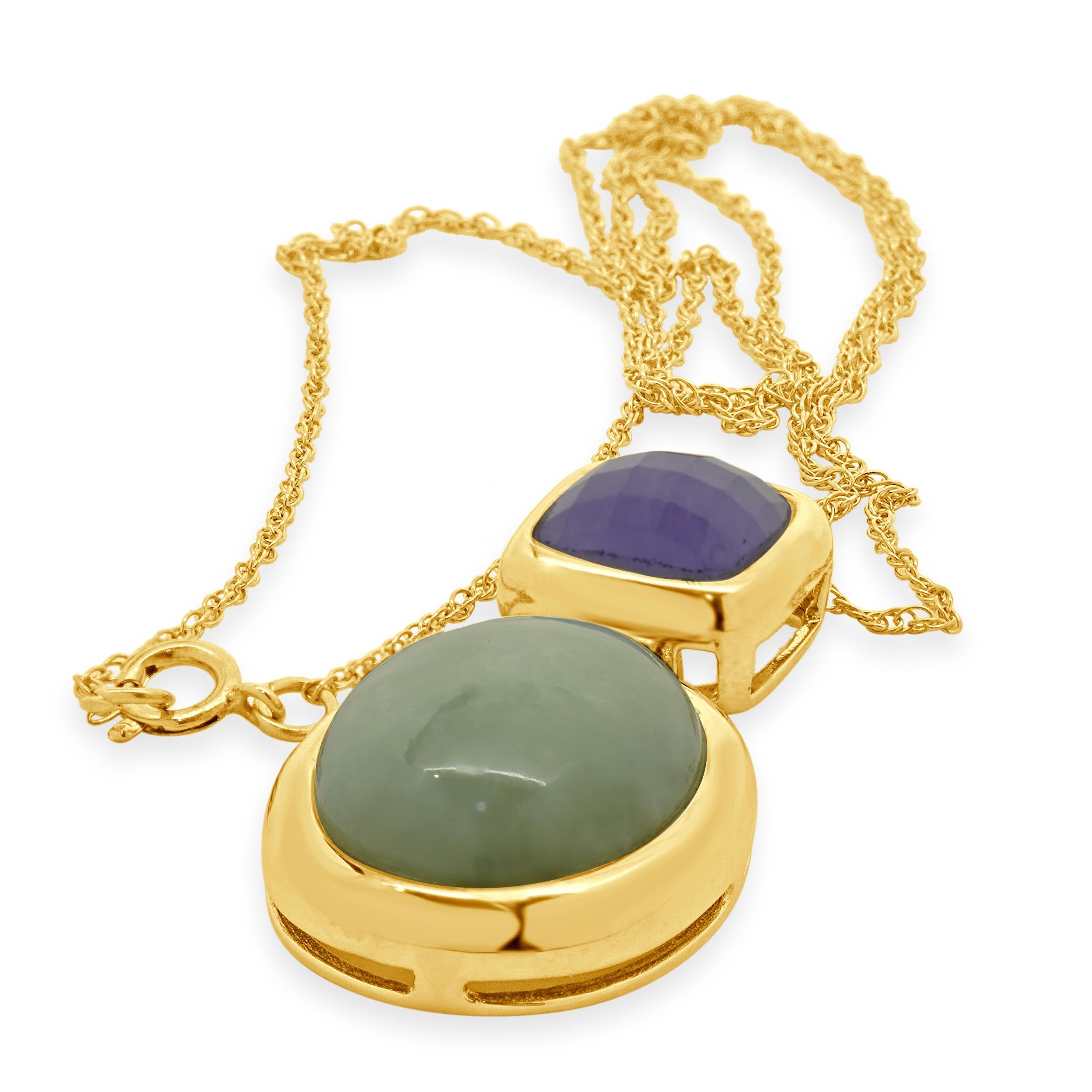 Taglio ovale Collana a goccia in oro giallo 14 carati con giadeite verde e lavanda in vendita