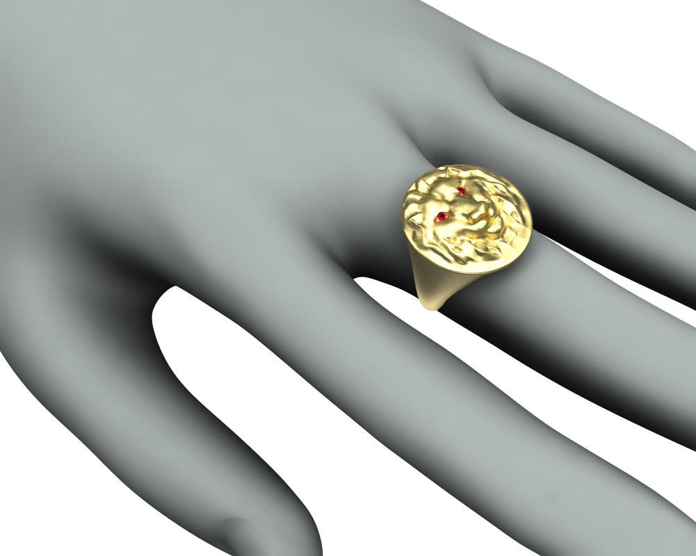 En vente :  Bague sigillaire tête de lion en or jaune 14 carats avec rubis 4