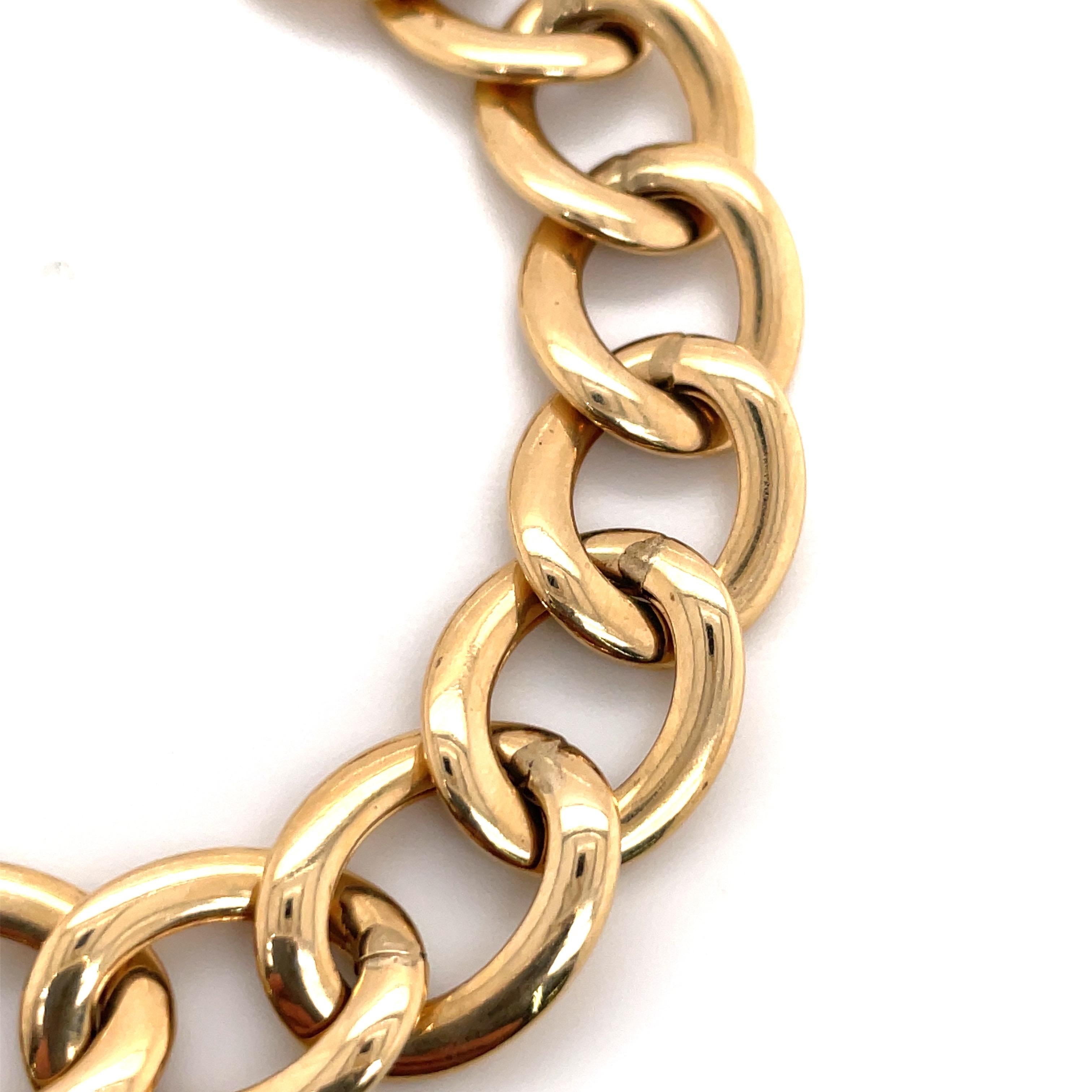 14 Karat yellow gold bracelet featuring 17 links weighing 11.2 grams. Made In Italy. 
Great for stacking!
More Link Bracelets Available.
