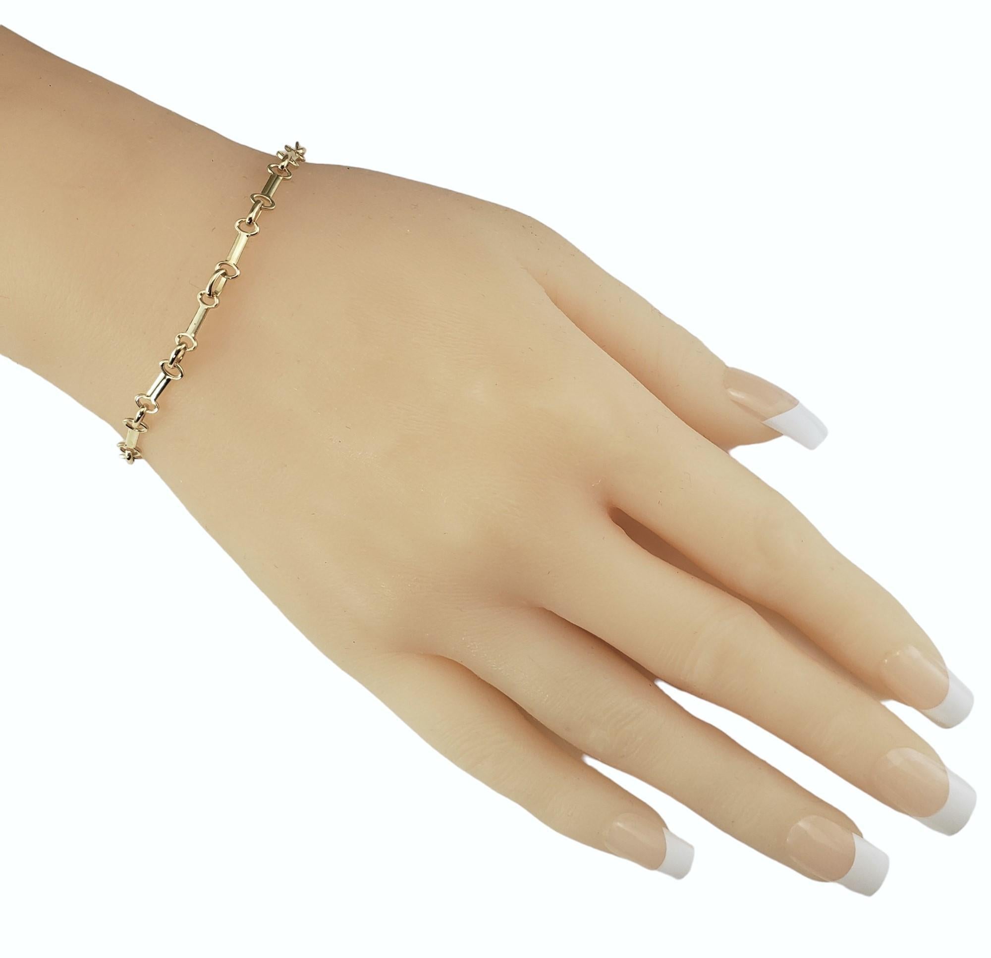 14 Karat Yellow Gold Link Bracelet #16922 For Sale 2