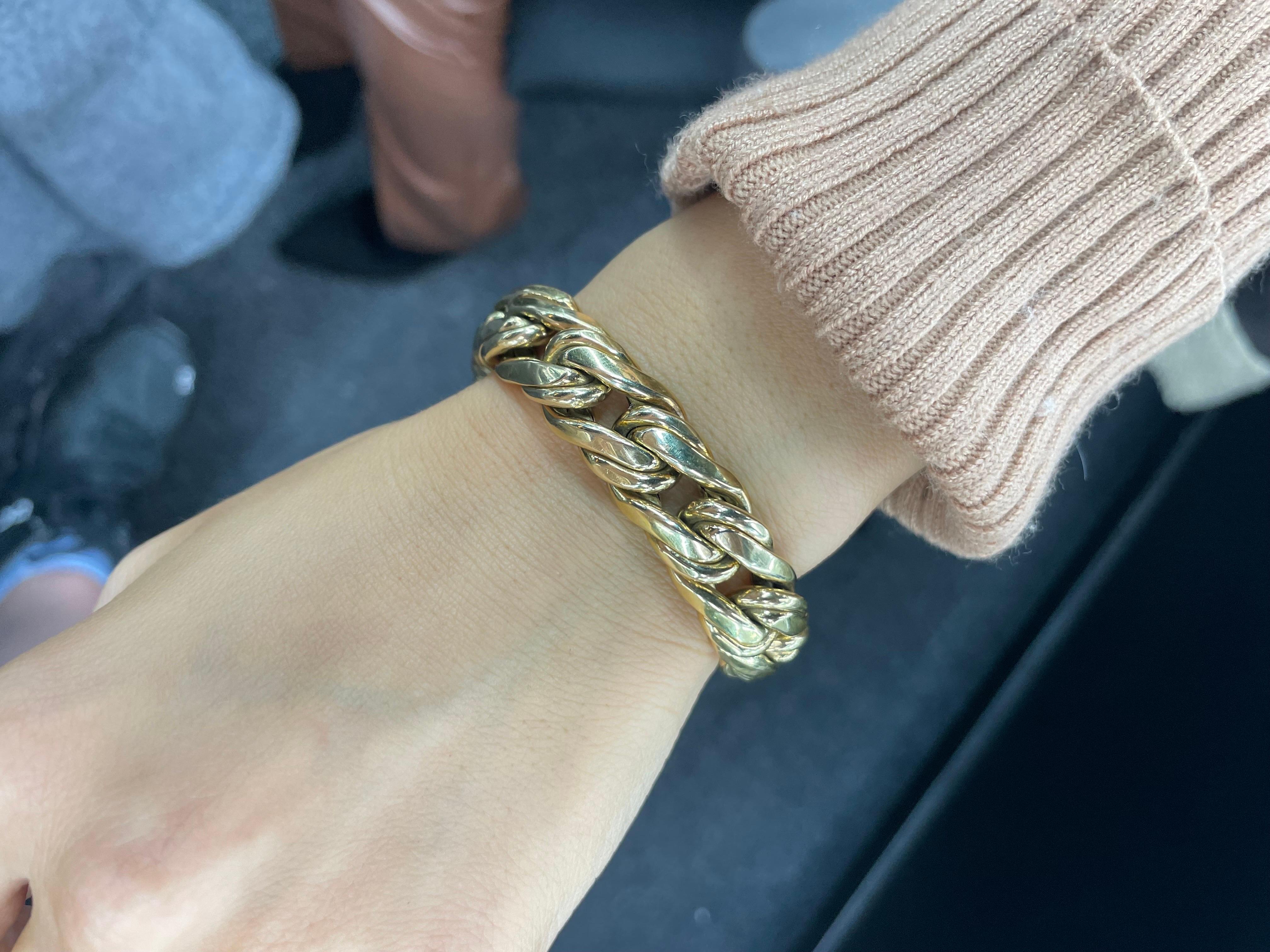 14 Karat Yellow Gold Double Link Bracelet 32.5 Grams Made in Italy For Sale 2